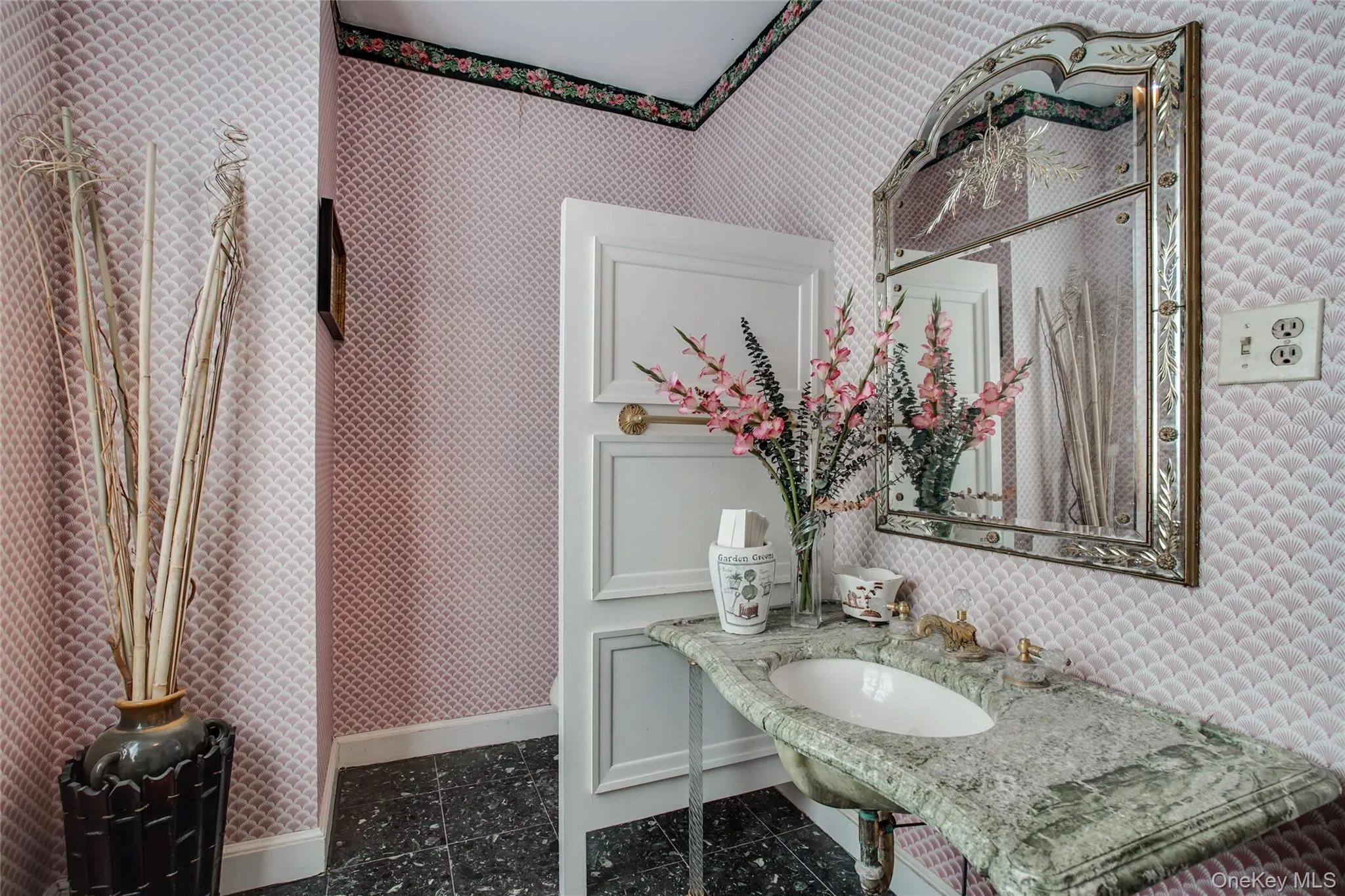 274 River Road, Smithtown, NY, 6 Bedrooms Bedrooms, 10 Rooms Rooms,5 BathroomsBathrooms,Residential,For Rent,River,0,1004553 274 River Road, Smithtown, NY, 6 Bedrooms Bedrooms, 10 Rooms Rooms,5 BathroomsBathrooms,Residential,For Rent,River,0,1004553
