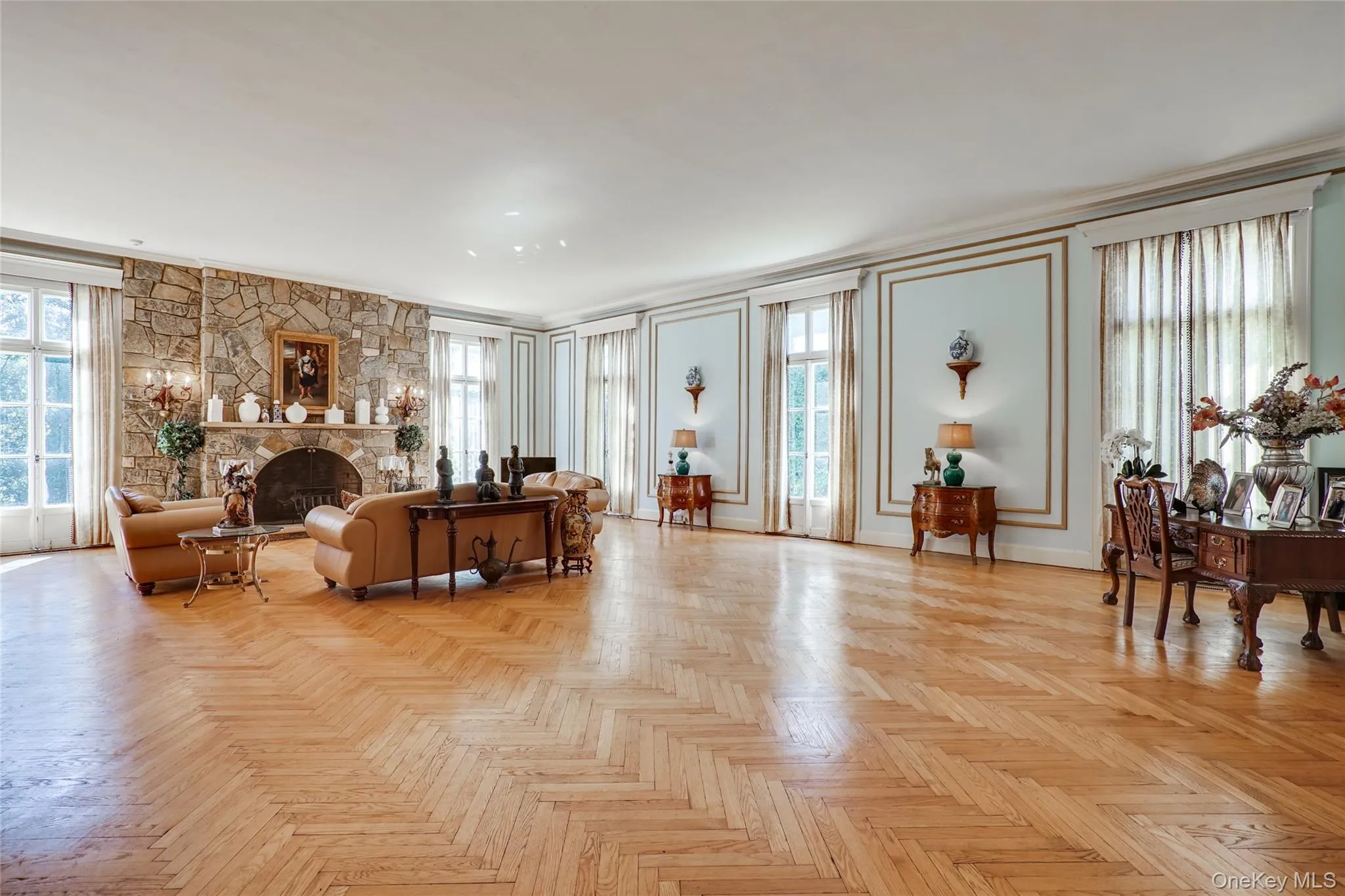 274 River Road, Smithtown, NY, 6 Bedrooms Bedrooms, 10 Rooms Rooms,5 BathroomsBathrooms,Residential,For Rent,River,0,1004553 274 River Road, Smithtown, NY, 6 Bedrooms Bedrooms, 10 Rooms Rooms,5 BathroomsBathrooms,Residential,For Rent,River,0,1004553