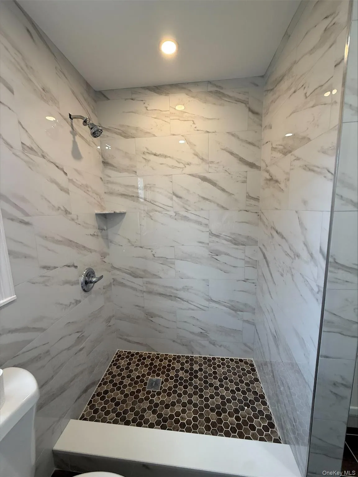 8 Jackson Street, Glen Cove, NY, 3 Bedrooms Bedrooms, 5 Rooms Rooms,1 BathroomBathrooms,Residential Lease,For Rent,Jackson,0,1004557 8 Jackson Street, Glen Cove, NY, 3 Bedrooms Bedrooms, 5 Rooms Rooms,1 BathroomBathrooms,Residential Lease,For Rent,Jackson,0,1004557