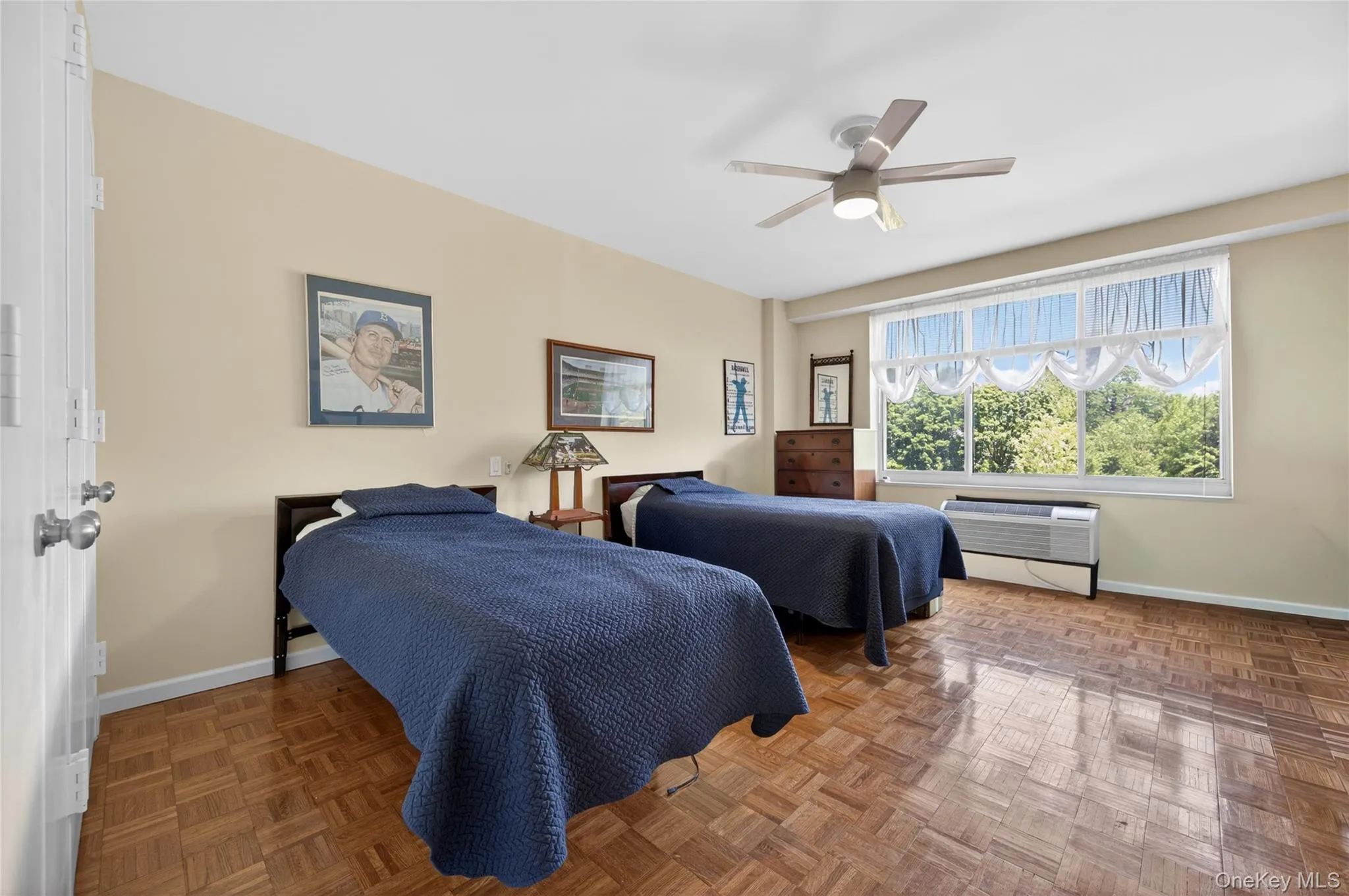 100 Hilton Avenue, Hempstead, NY, 1 Bedroom Bedrooms, 3 Rooms Rooms,1 BathroomBathrooms,Residential,For Rent,Hilton,0,1004558 100 Hilton Avenue, Hempstead, NY, 1 Bedroom Bedrooms, 3 Rooms Rooms,1 BathroomBathrooms,Residential,For Rent,Hilton,0,1004558