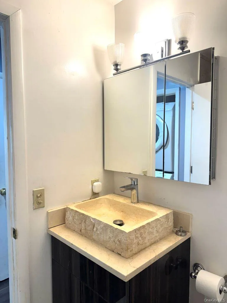 Bathroom Bathroom