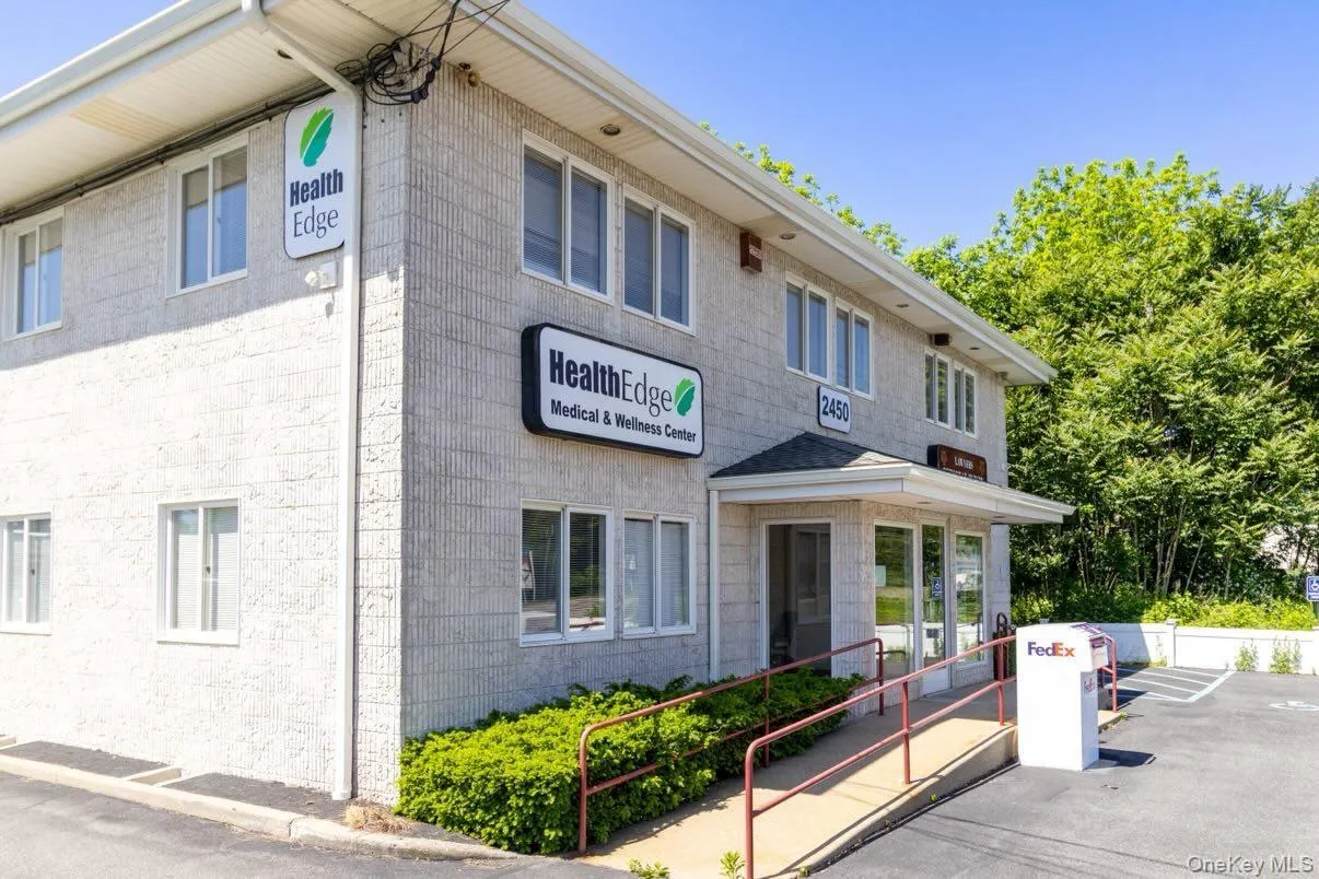 2450 Middle Country Road, Brookhaven, NY, ,Commercial Lease,For Rent,Middle Country,0,1004561 2450 Middle Country Road, Brookhaven, NY, ,Commercial Lease,For Rent,Middle Country,0,1004561