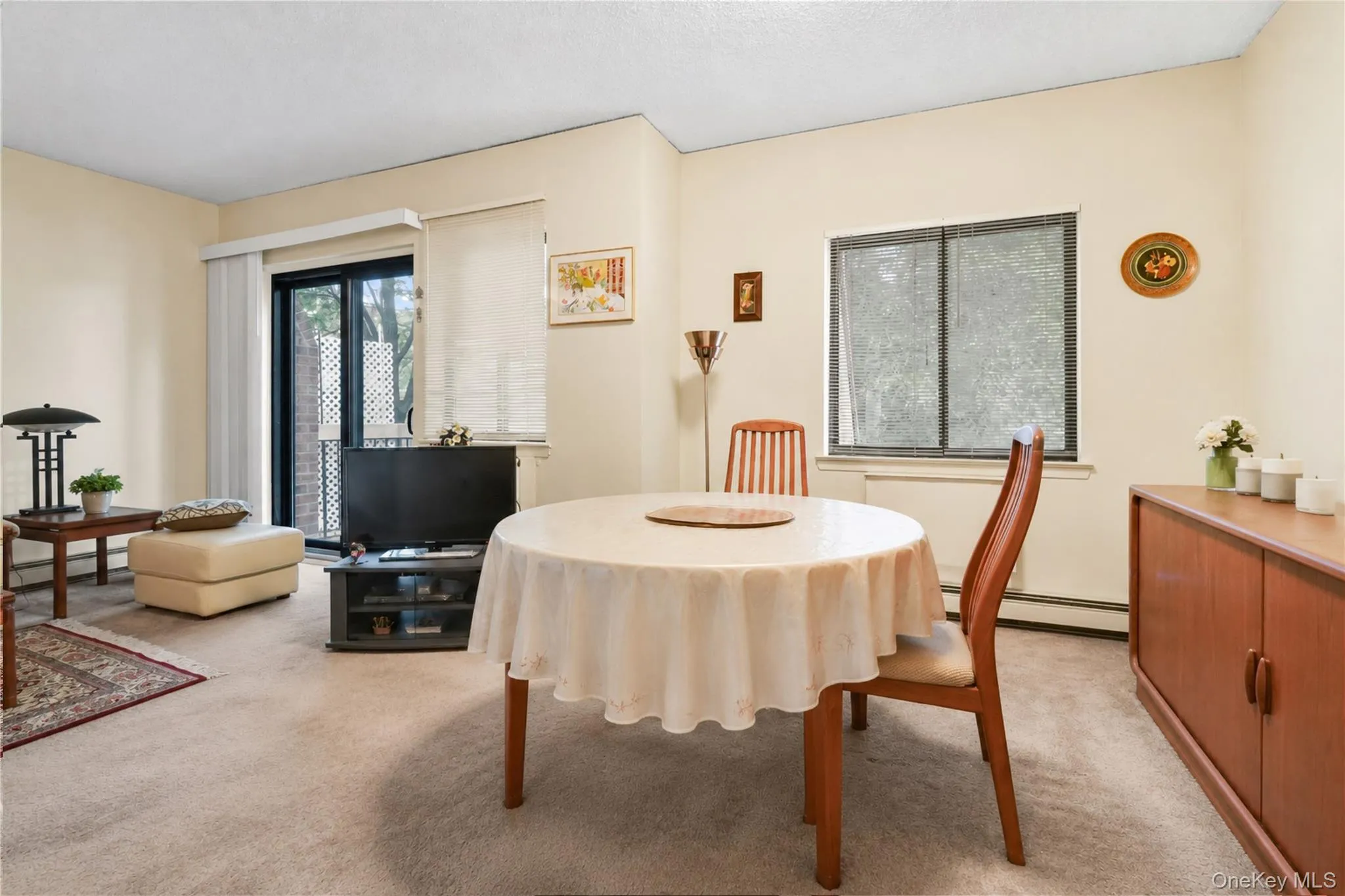71-48 162nd Street, New York, NY, 3 Bedrooms Bedrooms, 5 Rooms Rooms,2 BathroomsBathrooms,Residential,For Rent,162nd,0,1004566 71-48 162nd Street, New York, NY, 3 Bedrooms Bedrooms, 5 Rooms Rooms,2 BathroomsBathrooms,Residential,For Rent,162nd,0,1004566