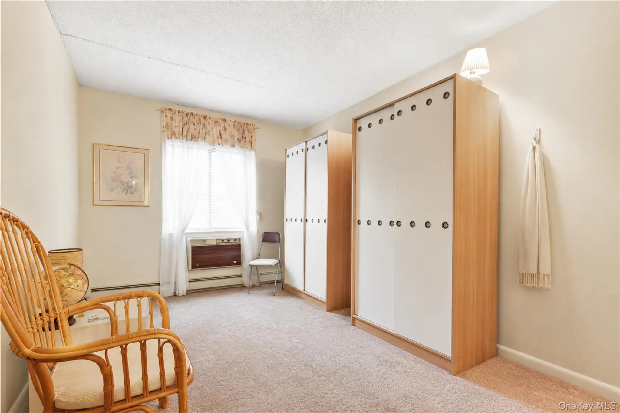 71-48 162nd Street, New York, NY, 3 Bedrooms Bedrooms, 5 Rooms Rooms,2 BathroomsBathrooms,Residential,For Rent,162nd,0,1004566 71-48 162nd Street, New York, NY, 3 Bedrooms Bedrooms, 5 Rooms Rooms,2 BathroomsBathrooms,Residential,For Rent,162nd,0,1004566