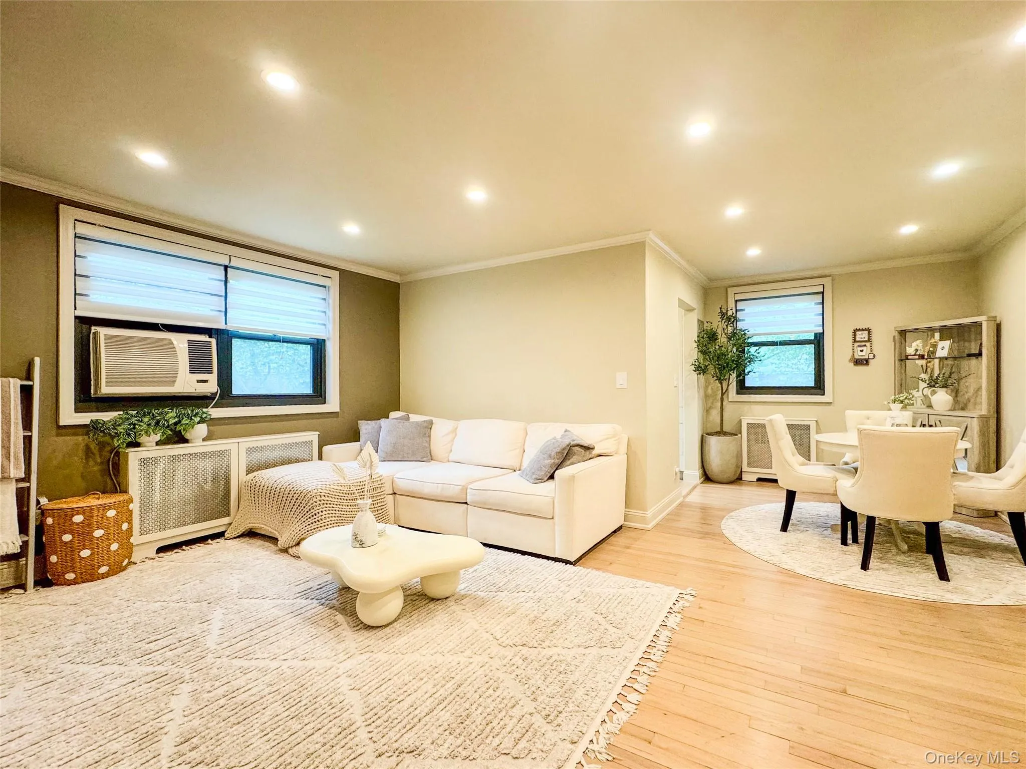 17-76 166 Street, New York, NY, 1 Bedroom Bedrooms, 4 Rooms Rooms,1 BathroomBathrooms,Residential,For Rent,166,0,1004567 17-76 166 Street, New York, NY, 1 Bedroom Bedrooms, 4 Rooms Rooms,1 BathroomBathrooms,Residential,For Rent,166,0,1004567