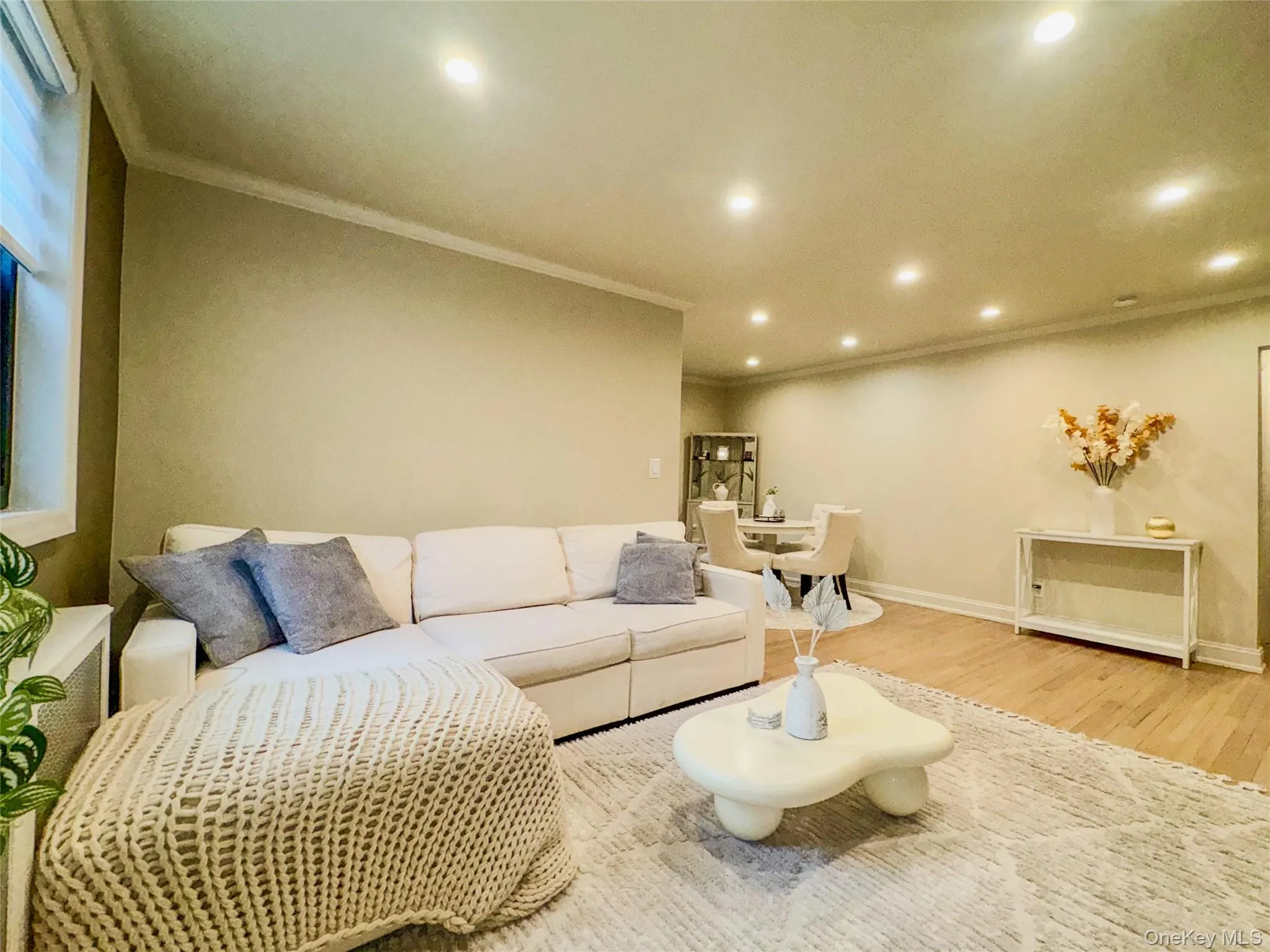 17-76 166 Street, New York, NY, 1 Bedroom Bedrooms, 4 Rooms Rooms,1 BathroomBathrooms,Residential,For Rent,166,0,1004567 17-76 166 Street, New York, NY, 1 Bedroom Bedrooms, 4 Rooms Rooms,1 BathroomBathrooms,Residential,For Rent,166,0,1004567