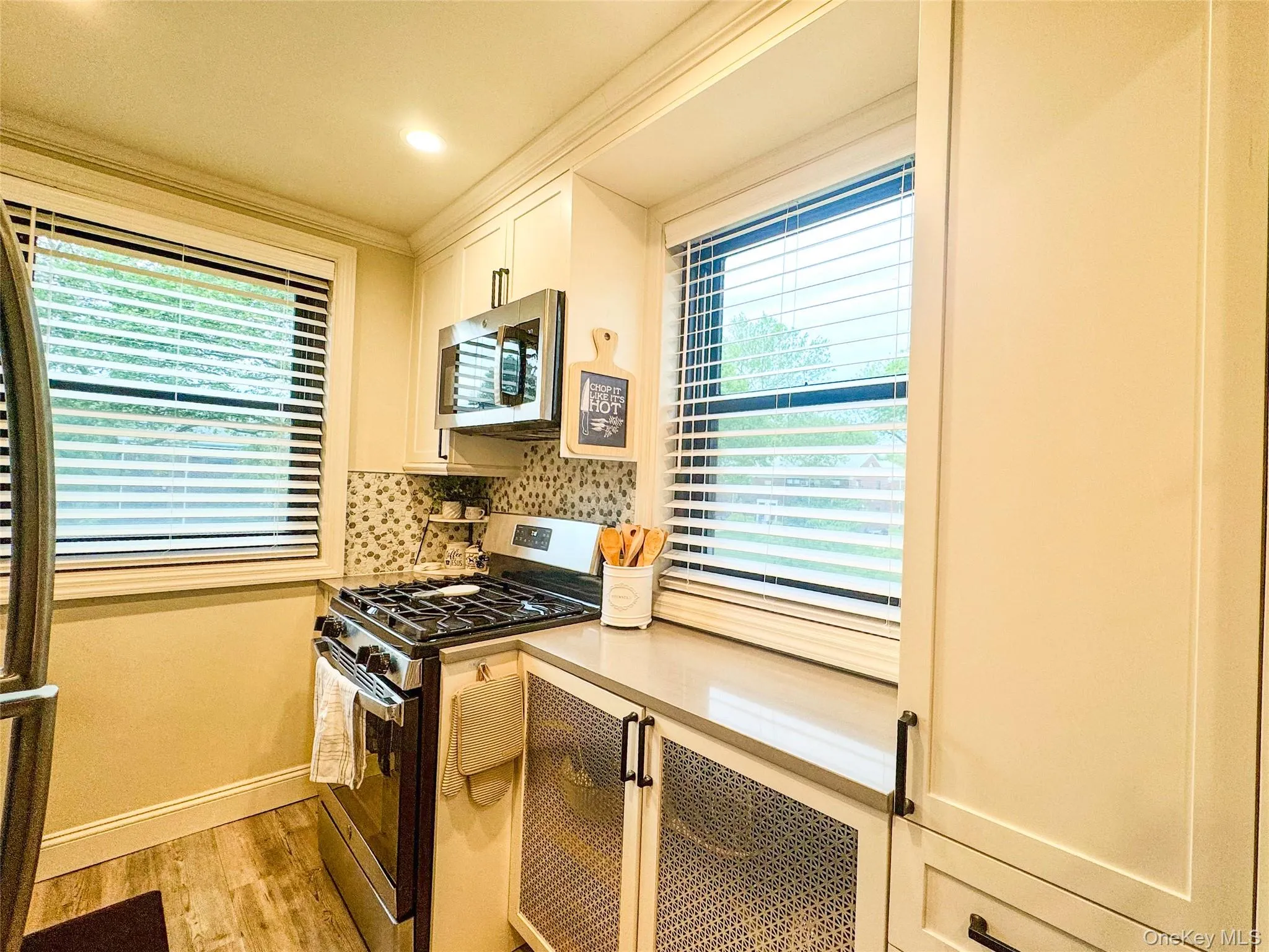 17-76 166 Street, New York, NY, 1 Bedroom Bedrooms, 4 Rooms Rooms,1 BathroomBathrooms,Residential,For Rent,166,0,1004567 17-76 166 Street, New York, NY, 1 Bedroom Bedrooms, 4 Rooms Rooms,1 BathroomBathrooms,Residential,For Rent,166,0,1004567