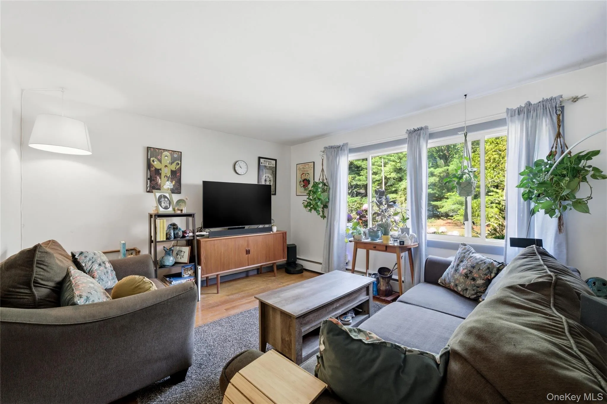 37 Winston Drive, Smithtown, NY, 3 Bedrooms Bedrooms, 6 Rooms Rooms,1 BathroomBathrooms,Residential,For Rent,Winston,0,1004569 37 Winston Drive, Smithtown, NY, 3 Bedrooms Bedrooms, 6 Rooms Rooms,1 BathroomBathrooms,Residential,For Rent,Winston,0,1004569