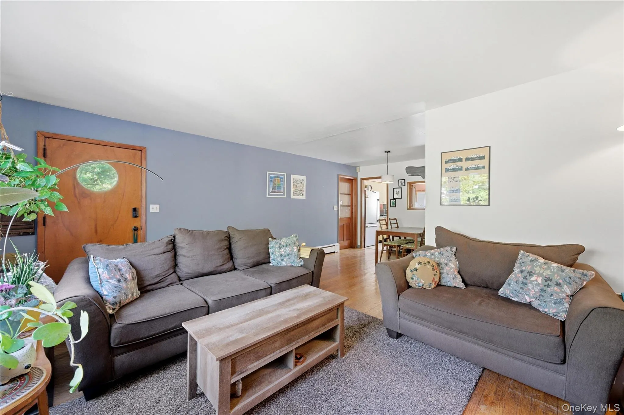 37 Winston Drive, Smithtown, NY, 3 Bedrooms Bedrooms, 6 Rooms Rooms,1 BathroomBathrooms,Residential,For Rent,Winston,0,1004569 37 Winston Drive, Smithtown, NY, 3 Bedrooms Bedrooms, 6 Rooms Rooms,1 BathroomBathrooms,Residential,For Rent,Winston,0,1004569