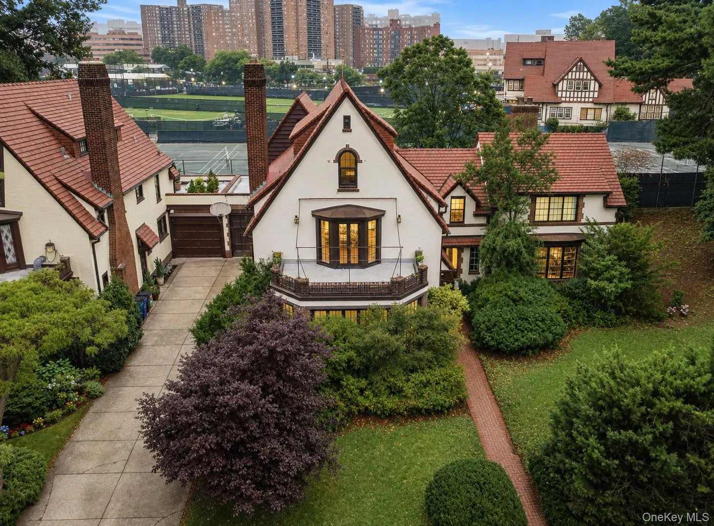 64 Dartmouth Street, New York, NY, 6 Bedrooms Bedrooms, 17 Rooms Rooms,6 BathroomsBathrooms,Residential,For Rent,Dartmouth,0,1004572 64 Dartmouth Street, New York, NY, 6 Bedrooms Bedrooms, 17 Rooms Rooms,6 BathroomsBathrooms,Residential,For Rent,Dartmouth,0,1004572