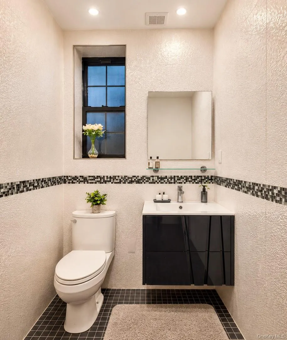 64 Dartmouth Street, New York, NY, 6 Bedrooms Bedrooms, 17 Rooms Rooms,6 BathroomsBathrooms,Residential,For Rent,Dartmouth,0,1004572 64 Dartmouth Street, New York, NY, 6 Bedrooms Bedrooms, 17 Rooms Rooms,6 BathroomsBathrooms,Residential,For Rent,Dartmouth,0,1004572