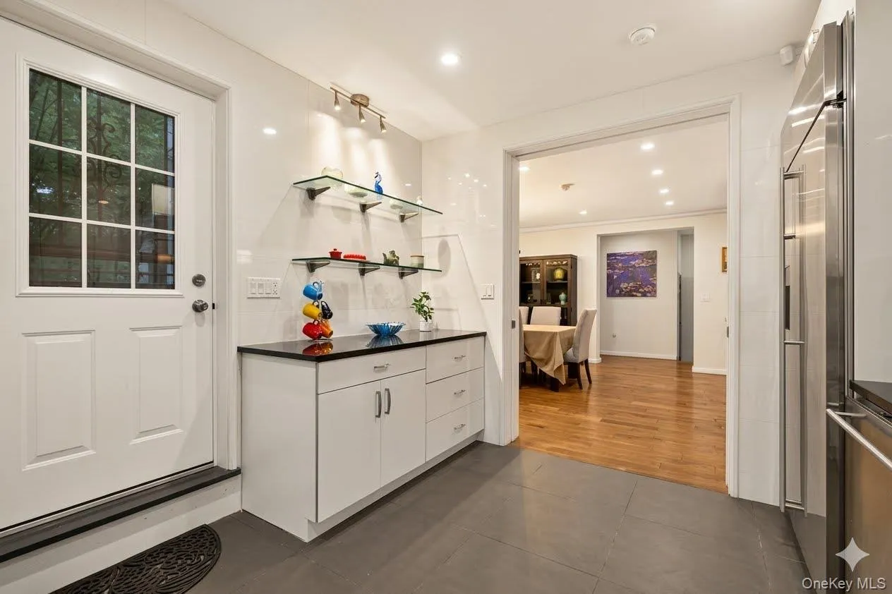 64 Dartmouth Street, New York, NY, 6 Bedrooms Bedrooms, 17 Rooms Rooms,6 BathroomsBathrooms,Residential,For Rent,Dartmouth,0,1004572 64 Dartmouth Street, New York, NY, 6 Bedrooms Bedrooms, 17 Rooms Rooms,6 BathroomsBathrooms,Residential,For Rent,Dartmouth,0,1004572