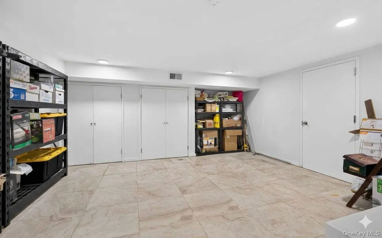 64 Dartmouth Street, New York, NY, 6 Bedrooms Bedrooms, 17 Rooms Rooms,6 BathroomsBathrooms,Residential,For Rent,Dartmouth,0,1004572 64 Dartmouth Street, New York, NY, 6 Bedrooms Bedrooms, 17 Rooms Rooms,6 BathroomsBathrooms,Residential,For Rent,Dartmouth,0,1004572