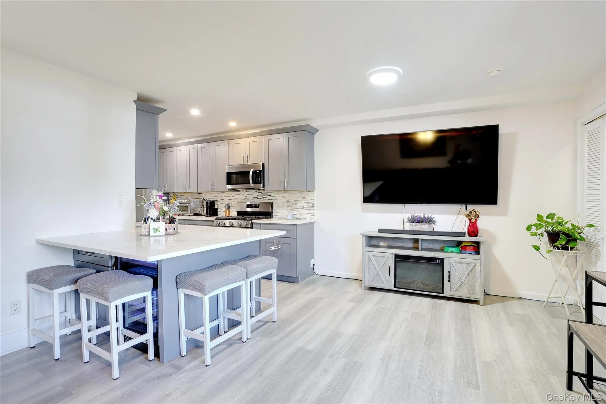 16 Adler Court, Haverstraw, NY, 4 Bedrooms Bedrooms, 7 Rooms Rooms,1 BathroomBathrooms,Residential,For Rent,Adler,0,1004573 16 Adler Court, Haverstraw, NY, 4 Bedrooms Bedrooms, 7 Rooms Rooms,1 BathroomBathrooms,Residential,For Rent,Adler,0,1004573