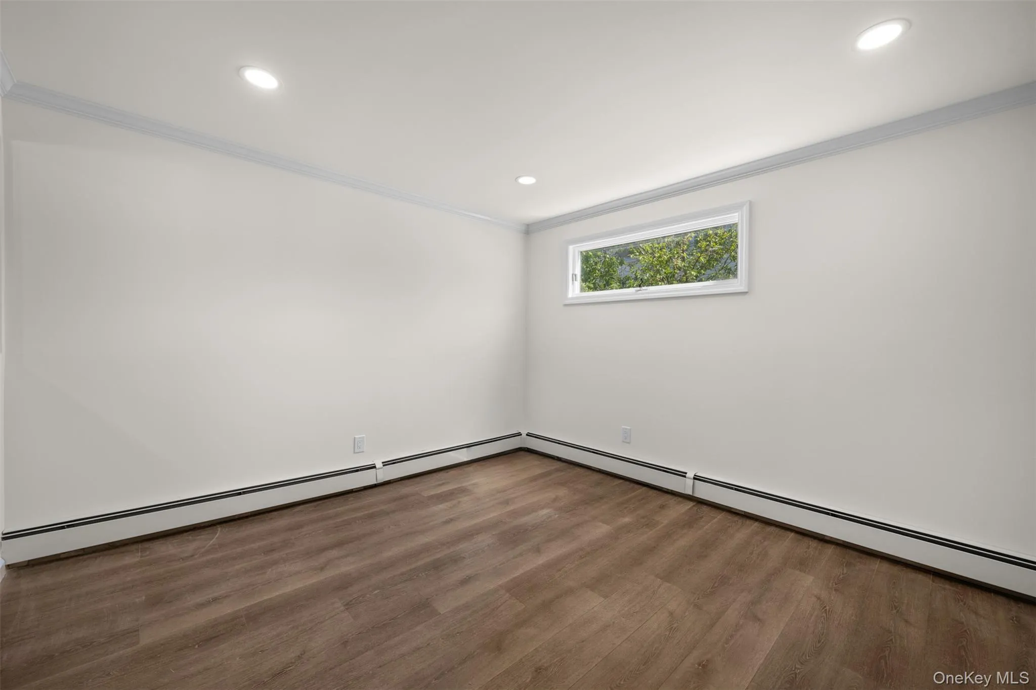 22 Lowland Road, Hempstead, NY, 5 Bedrooms Bedrooms, 8 Rooms Rooms,2 BathroomsBathrooms,Residential,For Rent,Lowland,0,1004574 22 Lowland Road, Hempstead, NY, 5 Bedrooms Bedrooms, 8 Rooms Rooms,2 BathroomsBathrooms,Residential,For Rent,Lowland,0,1004574