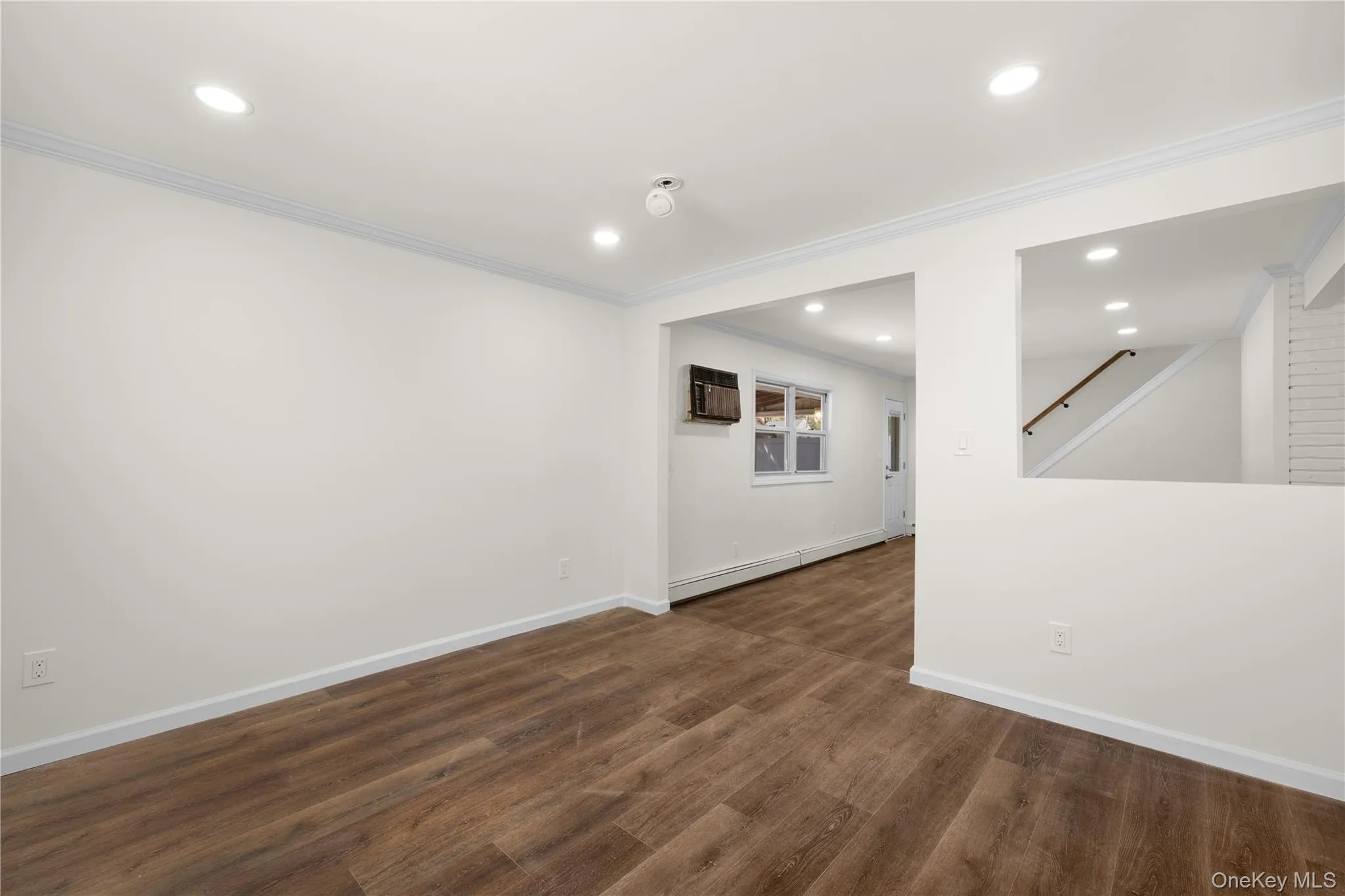 22 Lowland Road, Hempstead, NY, 5 Bedrooms Bedrooms, 8 Rooms Rooms,2 BathroomsBathrooms,Residential,For Rent,Lowland,0,1004574 22 Lowland Road, Hempstead, NY, 5 Bedrooms Bedrooms, 8 Rooms Rooms,2 BathroomsBathrooms,Residential,For Rent,Lowland,0,1004574