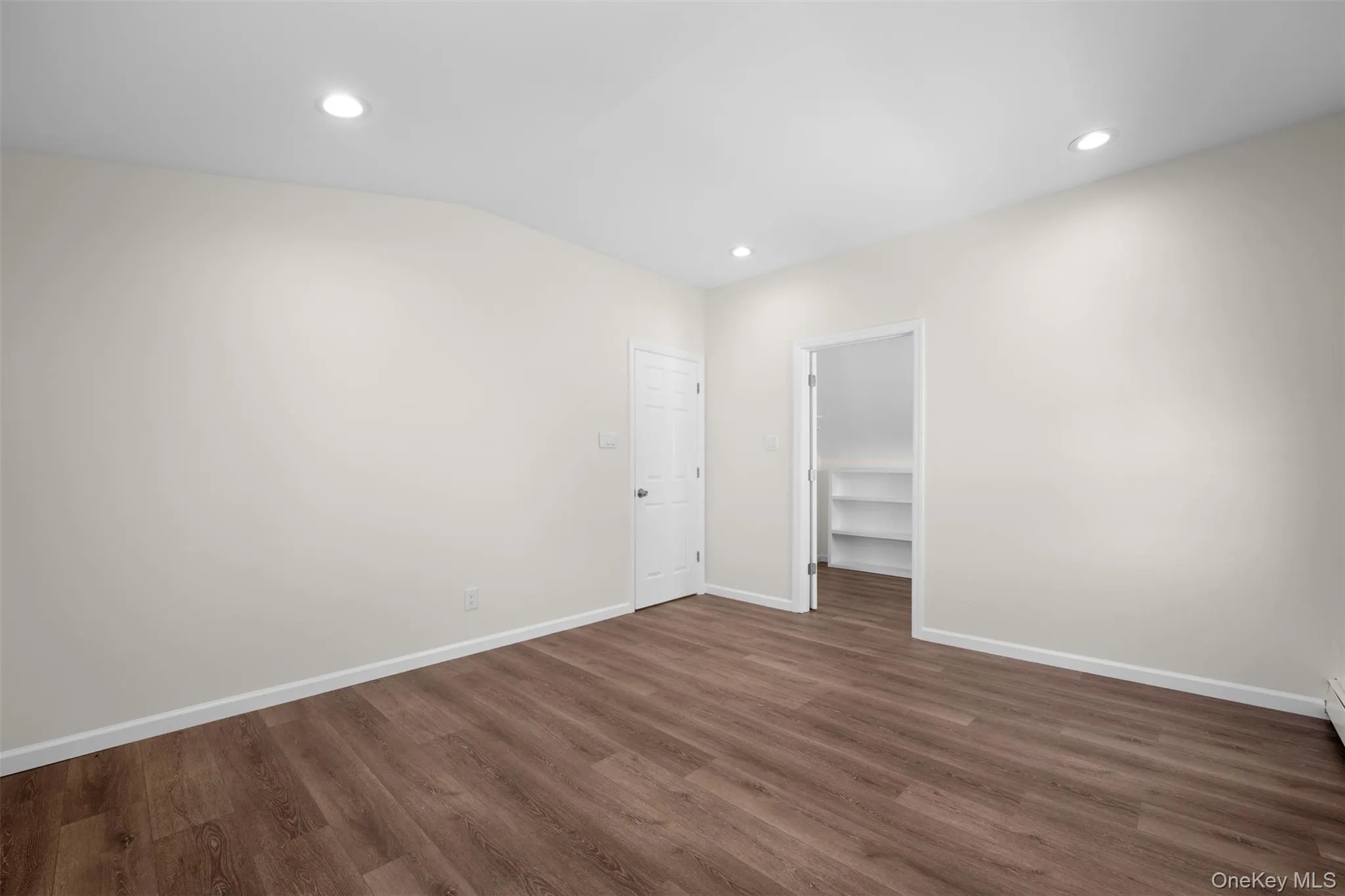 22 Lowland Road, Hempstead, NY, 5 Bedrooms Bedrooms, 8 Rooms Rooms,2 BathroomsBathrooms,Residential,For Rent,Lowland,0,1004574 22 Lowland Road, Hempstead, NY, 5 Bedrooms Bedrooms, 8 Rooms Rooms,2 BathroomsBathrooms,Residential,For Rent,Lowland,0,1004574