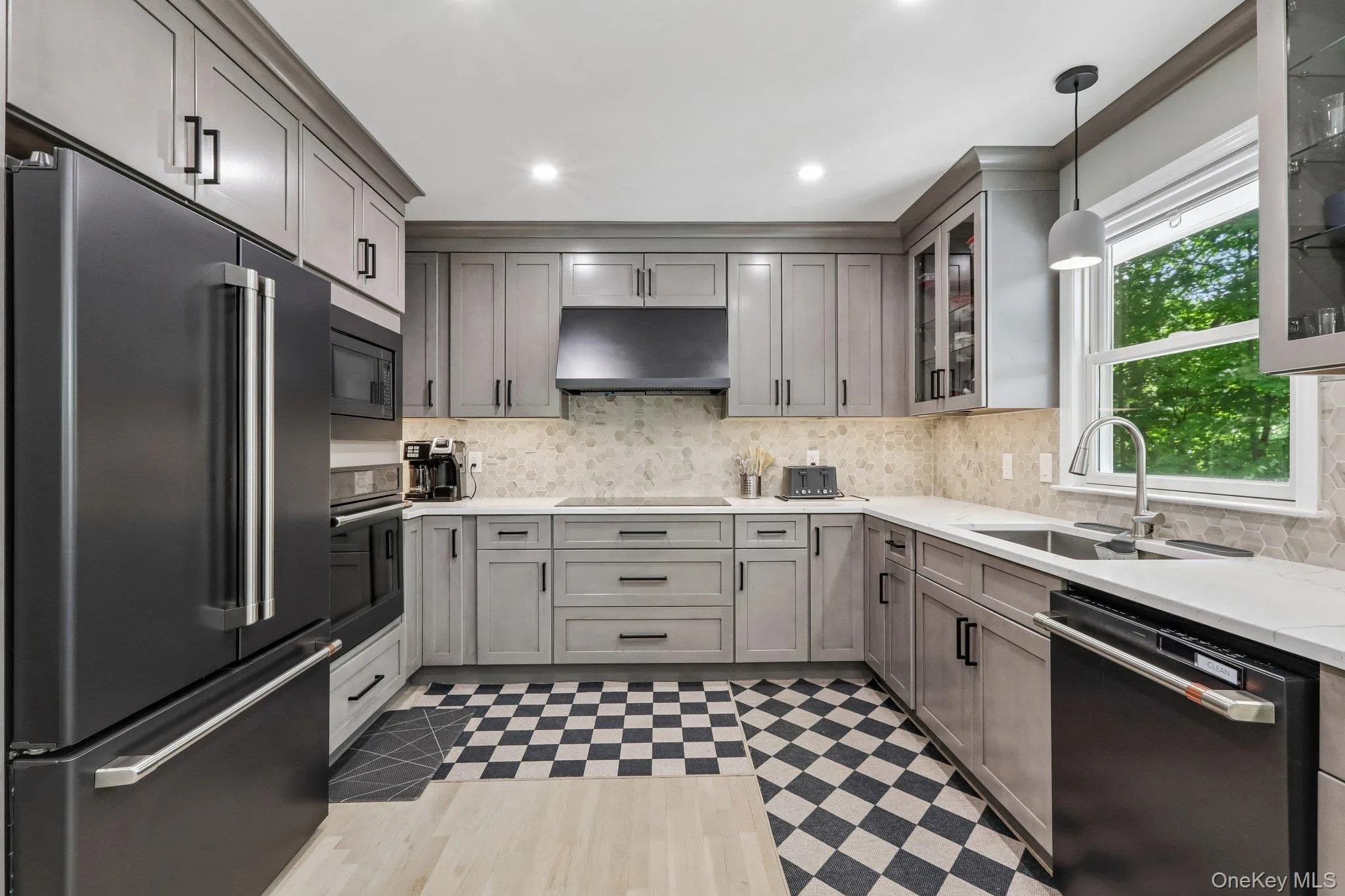 62 Mohegan Road, Mamaroneck, NY, 3 Bedrooms Bedrooms, 8 Rooms Rooms,2 BathroomsBathrooms,Residential,For Rent,Mohegan,0,1004576 62 Mohegan Road, Mamaroneck, NY, 3 Bedrooms Bedrooms, 8 Rooms Rooms,2 BathroomsBathrooms,Residential,For Rent,Mohegan,0,1004576