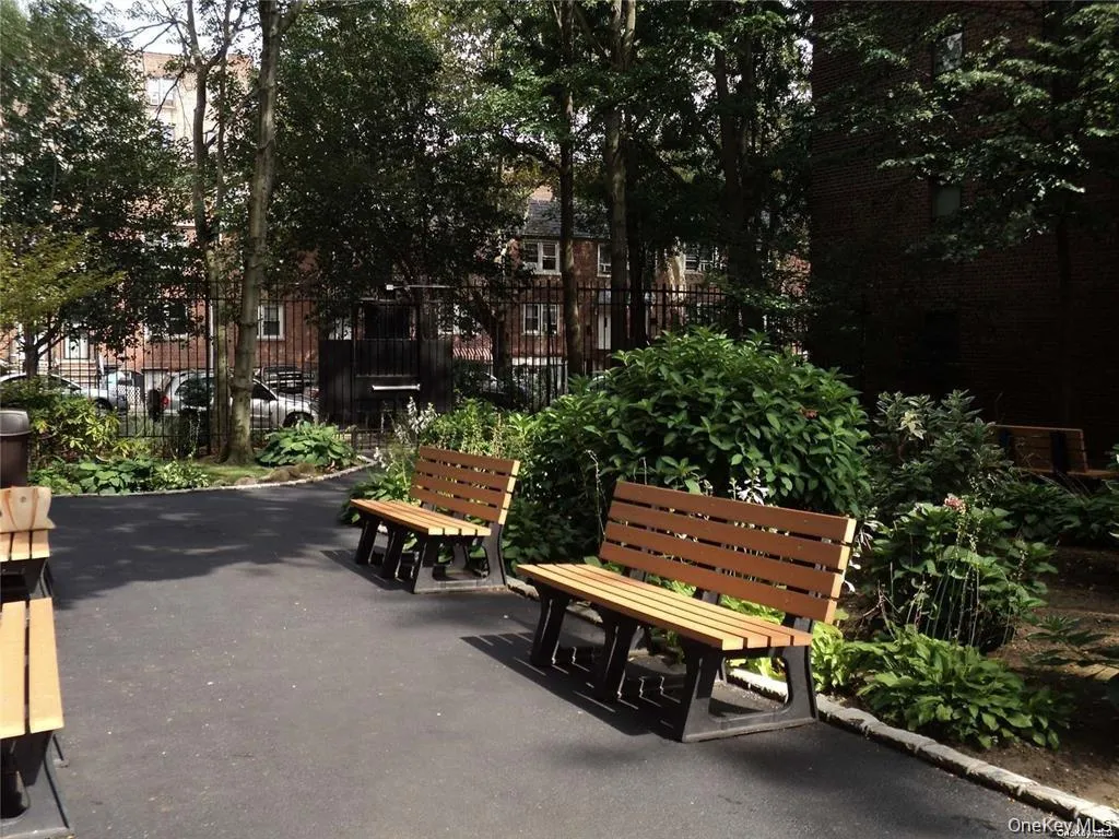 91-08 32 Avenue, New York, NY, 1 Bedroom Bedrooms, 4 Rooms Rooms,1 BathroomBathrooms,Residential,For Rent,32,0,KEY1004577 91-08 32 Avenue, New York, NY, 1 Bedroom Bedrooms, 4 Rooms Rooms,1 BathroomBathrooms,Residential,For Rent,32,0,KEY1004577