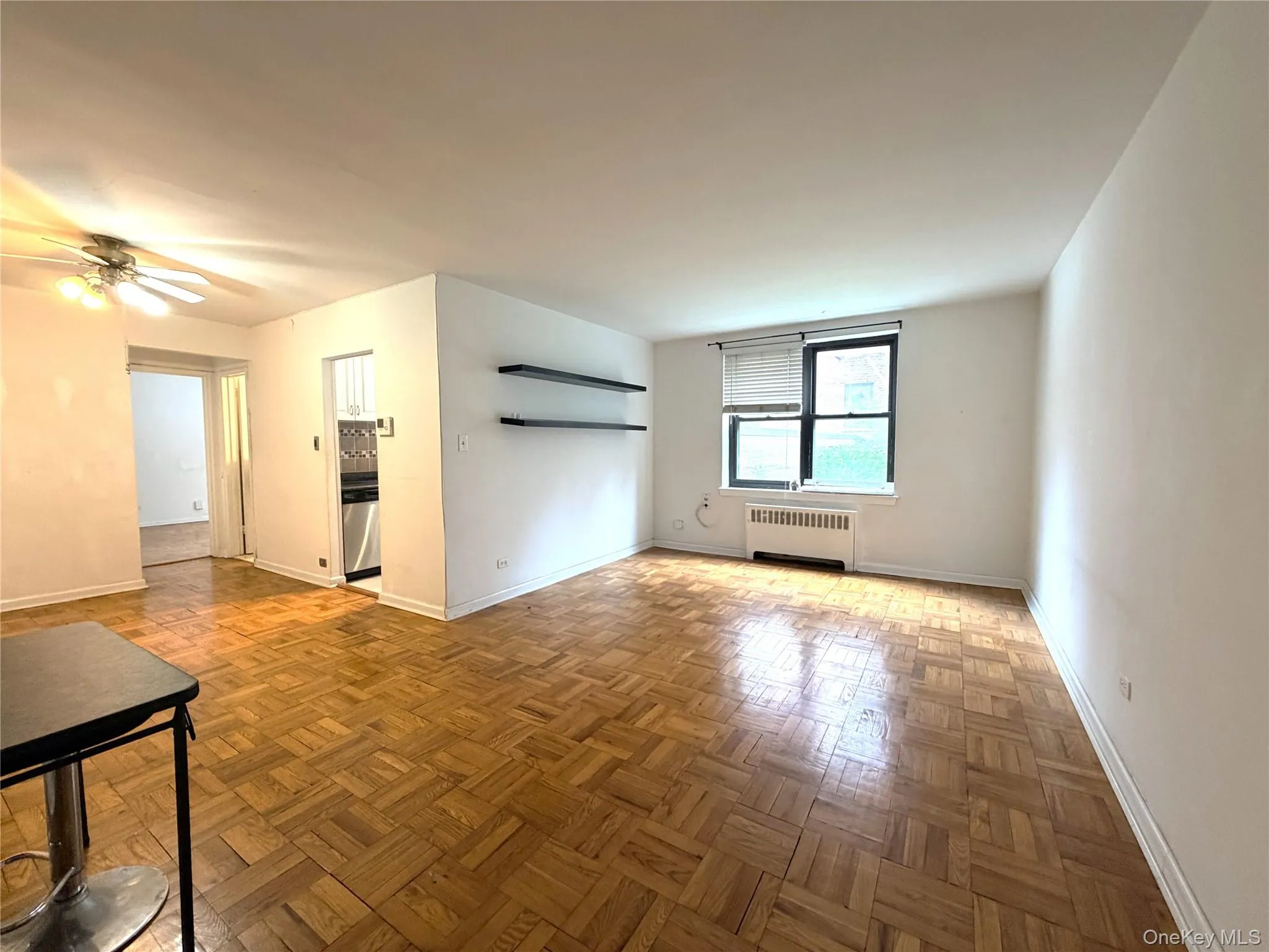 91-08 32 Avenue, New York, NY, 1 Bedroom Bedrooms, 4 Rooms Rooms,1 BathroomBathrooms,Residential,For Rent,32,0,KEY1004577 91-08 32 Avenue, New York, NY, 1 Bedroom Bedrooms, 4 Rooms Rooms,1 BathroomBathrooms,Residential,For Rent,32,0,KEY1004577