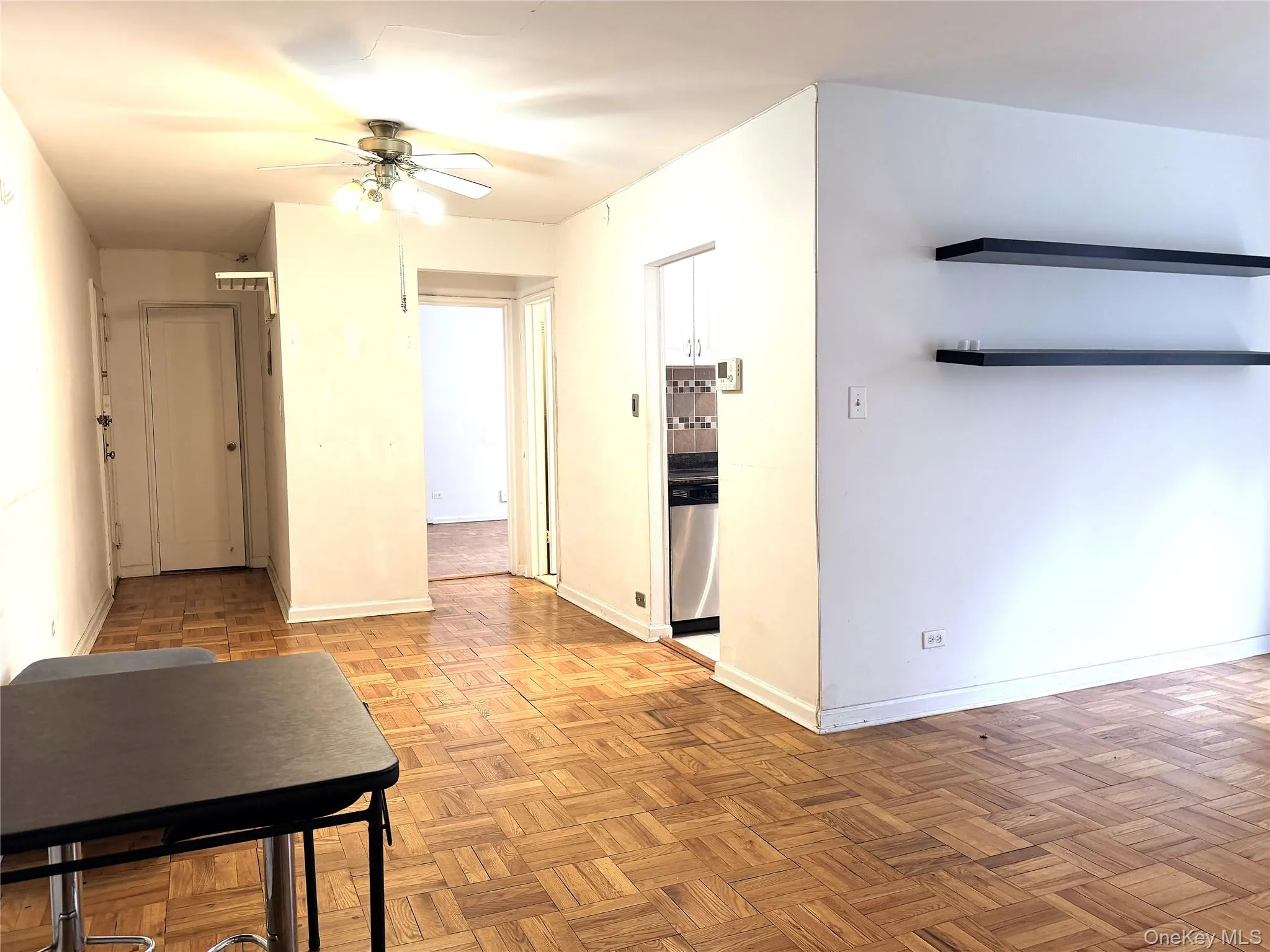 91-08 32 Avenue, New York, NY, 1 Bedroom Bedrooms, 4 Rooms Rooms,1 BathroomBathrooms,Residential,For Rent,32,0,KEY1004577 91-08 32 Avenue, New York, NY, 1 Bedroom Bedrooms, 4 Rooms Rooms,1 BathroomBathrooms,Residential,For Rent,32,0,KEY1004577