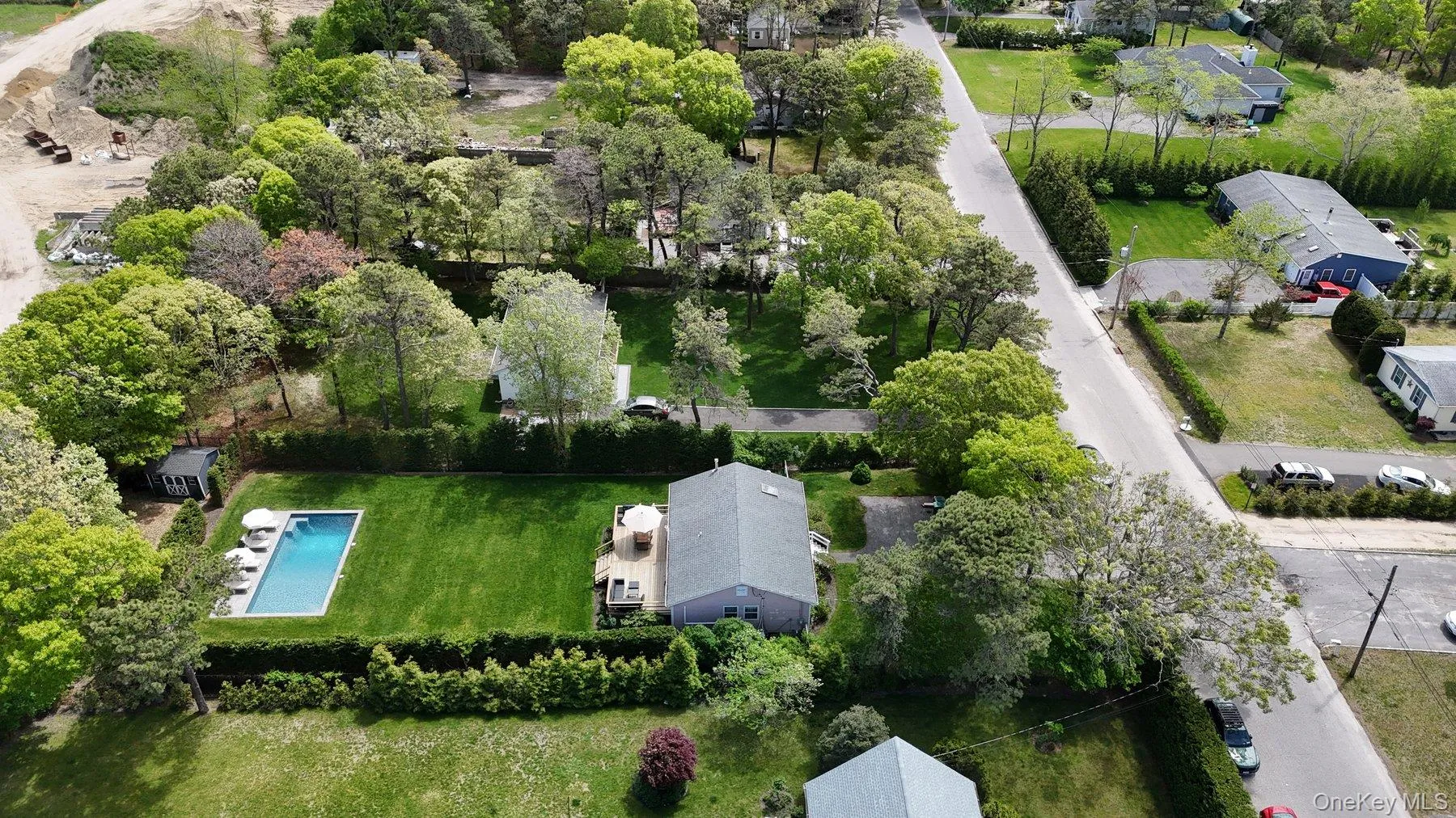 98 Peters Lane, Southampton, NY, 3 Bedrooms Bedrooms, 7 Rooms Rooms,2 BathroomsBathrooms,Residential Lease,For Rent,Peters,0,1004578 98 Peters Lane, Southampton, NY, 3 Bedrooms Bedrooms, 7 Rooms Rooms,2 BathroomsBathrooms,Residential Lease,For Rent,Peters,0,1004578