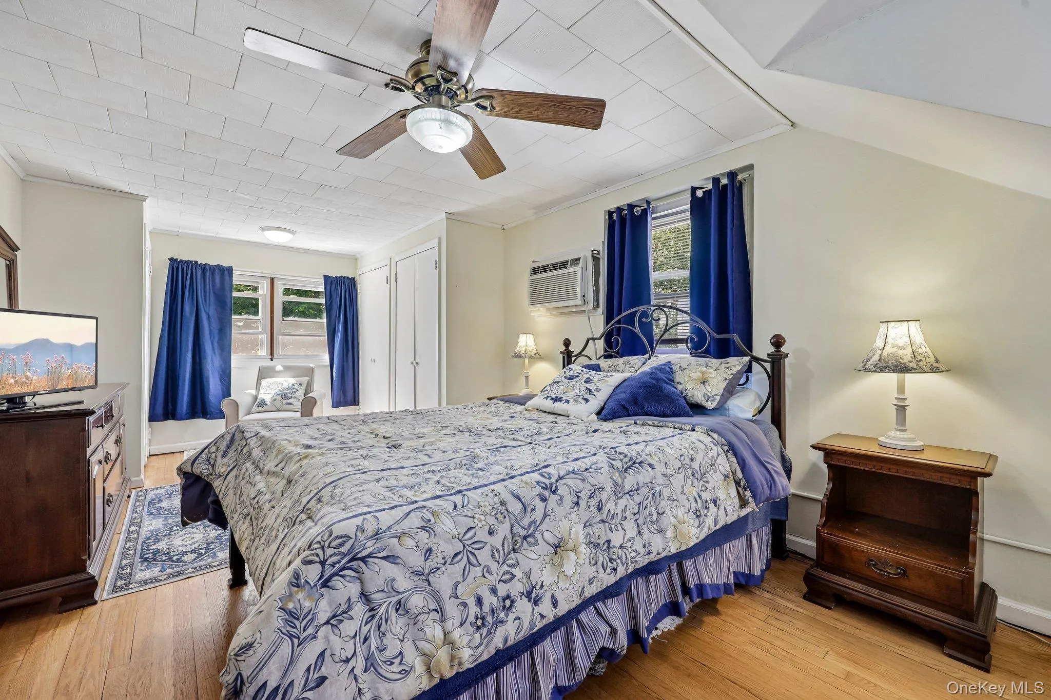 63 Kilburn Road, Hempstead, NY, 4 Bedrooms Bedrooms, 8 Rooms Rooms,3 BathroomsBathrooms,Residential,For Rent,Kilburn,0,1004584 63 Kilburn Road, Hempstead, NY, 4 Bedrooms Bedrooms, 8 Rooms Rooms,3 BathroomsBathrooms,Residential,For Rent,Kilburn,0,1004584