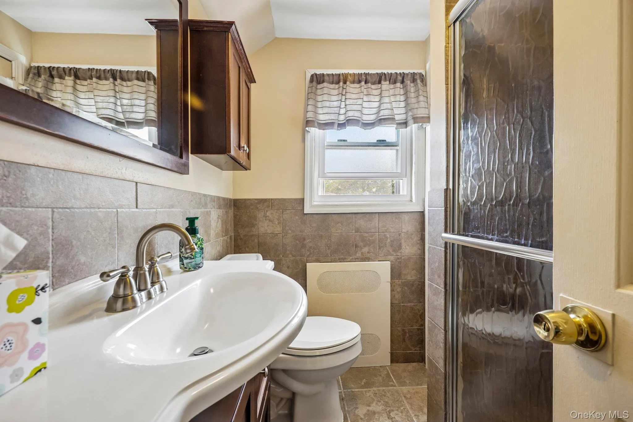 63 Kilburn Road, Hempstead, NY, 4 Bedrooms Bedrooms, 8 Rooms Rooms,3 BathroomsBathrooms,Residential,For Rent,Kilburn,0,1004584 63 Kilburn Road, Hempstead, NY, 4 Bedrooms Bedrooms, 8 Rooms Rooms,3 BathroomsBathrooms,Residential,For Rent,Kilburn,0,1004584