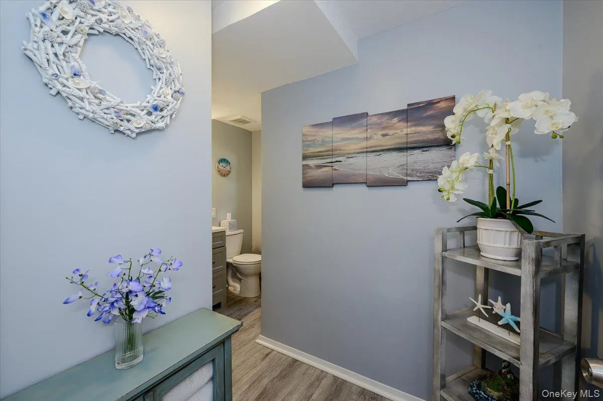 12 Northern Parkway, Oyster Bay, NY, 3 Bedrooms Bedrooms, 8 Rooms Rooms,2 BathroomsBathrooms,Residential,For Rent,Northern,0,1004585 12 Northern Parkway, Oyster Bay, NY, 3 Bedrooms Bedrooms, 8 Rooms Rooms,2 BathroomsBathrooms,Residential,For Rent,Northern,0,1004585