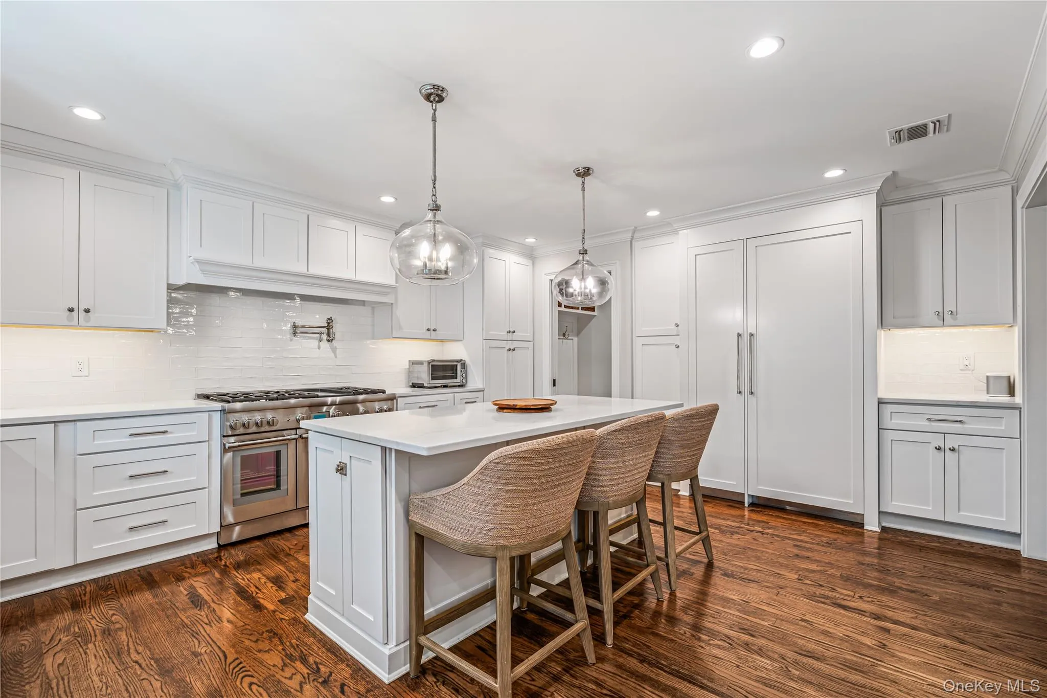 95 Muirfield Road, Hempstead, NY, 5 Bedrooms Bedrooms, 9 Rooms Rooms,3 BathroomsBathrooms,Residential,For Rent,Muirfield,0,1004589 95 Muirfield Road, Hempstead, NY, 5 Bedrooms Bedrooms, 9 Rooms Rooms,3 BathroomsBathrooms,Residential,For Rent,Muirfield,0,1004589