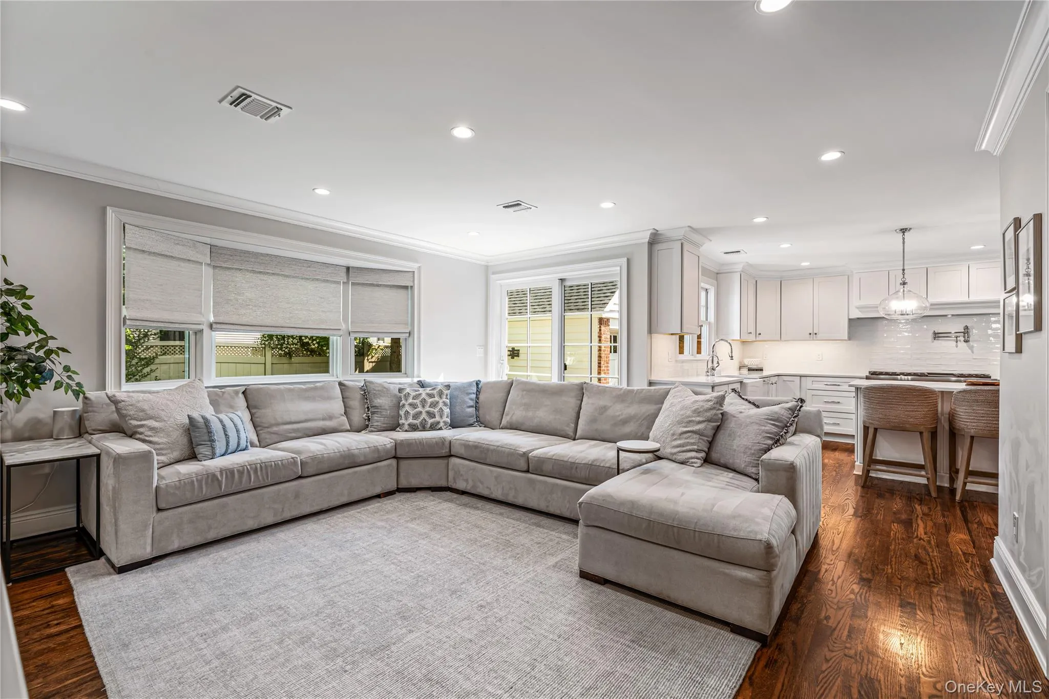 95 Muirfield Road, Hempstead, NY, 5 Bedrooms Bedrooms, 9 Rooms Rooms,3 BathroomsBathrooms,Residential,For Rent,Muirfield,0,1004589 95 Muirfield Road, Hempstead, NY, 5 Bedrooms Bedrooms, 9 Rooms Rooms,3 BathroomsBathrooms,Residential,For Rent,Muirfield,0,1004589
