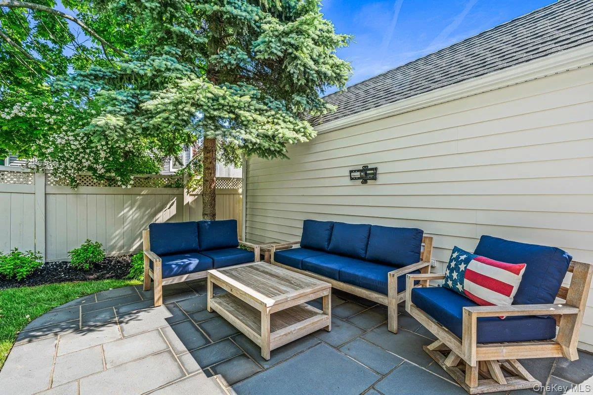 95 Muirfield Road, Hempstead, NY, 5 Bedrooms Bedrooms, 9 Rooms Rooms,3 BathroomsBathrooms,Residential,For Rent,Muirfield,0,1004589 95 Muirfield Road, Hempstead, NY, 5 Bedrooms Bedrooms, 9 Rooms Rooms,3 BathroomsBathrooms,Residential,For Rent,Muirfield,0,1004589