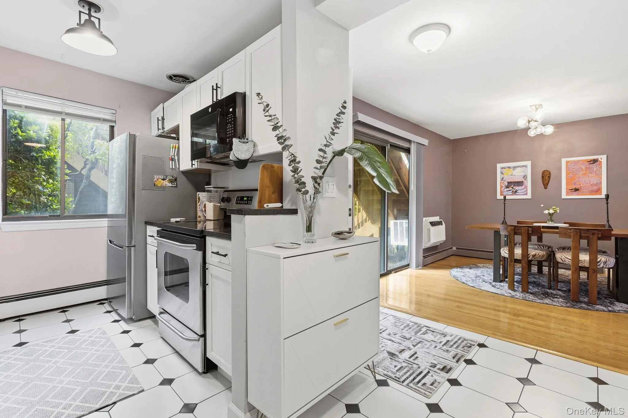 15 Greenridge Avenue, White Plains, NY, 1 Bedroom Bedrooms, 4 Rooms Rooms,1 BathroomBathrooms,Residential,For Rent,Greenridge,0,1004590 15 Greenridge Avenue, White Plains, NY, 1 Bedroom Bedrooms, 4 Rooms Rooms,1 BathroomBathrooms,Residential,For Rent,Greenridge,0,1004590
