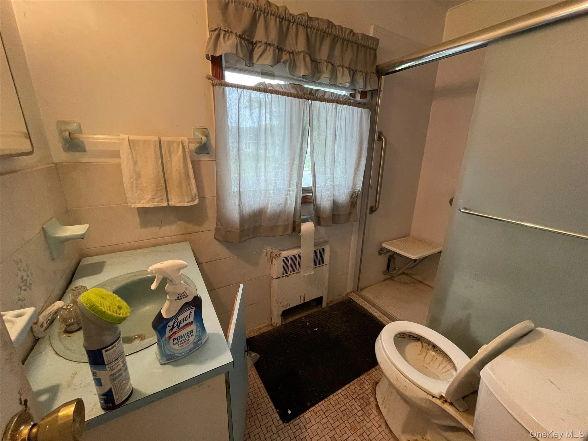 2043 Paddock Road, Oyster Bay, NY, 4 Bedrooms Bedrooms, 7 Rooms Rooms,2 BathroomsBathrooms,Residential,For Rent,Paddock,0,1004591 2043 Paddock Road, Oyster Bay, NY, 4 Bedrooms Bedrooms, 7 Rooms Rooms,2 BathroomsBathrooms,Residential,For Rent,Paddock,0,1004591