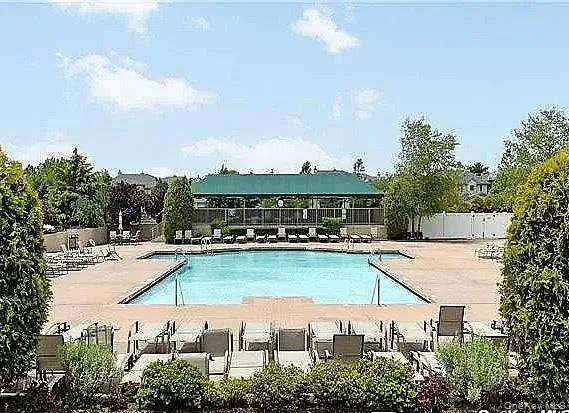 1053 Savoy Drive, Huntington, NY, 2 Bedrooms Bedrooms, 5 Rooms Rooms,2 BathroomsBathrooms,Residential,For Rent,Savoy,0,1004604 1053 Savoy Drive, Huntington, NY, 2 Bedrooms Bedrooms, 5 Rooms Rooms,2 BathroomsBathrooms,Residential,For Rent,Savoy,0,1004604