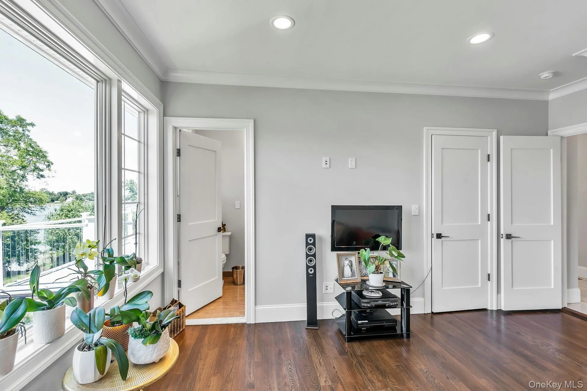 12 Barbara Lane, Glen Cove, NY, 6 Bedrooms Bedrooms, 17 Rooms Rooms,7 BathroomsBathrooms,Residential,For Rent,Barbara,0,1004607 12 Barbara Lane, Glen Cove, NY, 6 Bedrooms Bedrooms, 17 Rooms Rooms,7 BathroomsBathrooms,Residential,For Rent,Barbara,0,1004607
