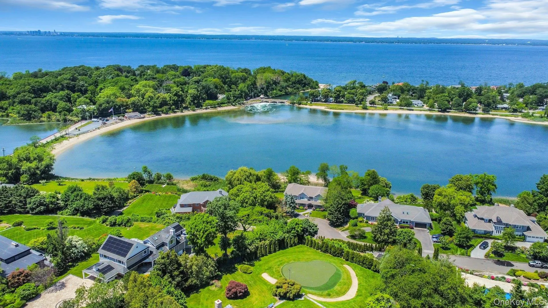 12 Barbara Lane, Glen Cove, NY, 6 Bedrooms Bedrooms, 17 Rooms Rooms,7 BathroomsBathrooms,Residential,For Rent,Barbara,0,1004607 12 Barbara Lane, Glen Cove, NY, 6 Bedrooms Bedrooms, 17 Rooms Rooms,7 BathroomsBathrooms,Residential,For Rent,Barbara,0,1004607