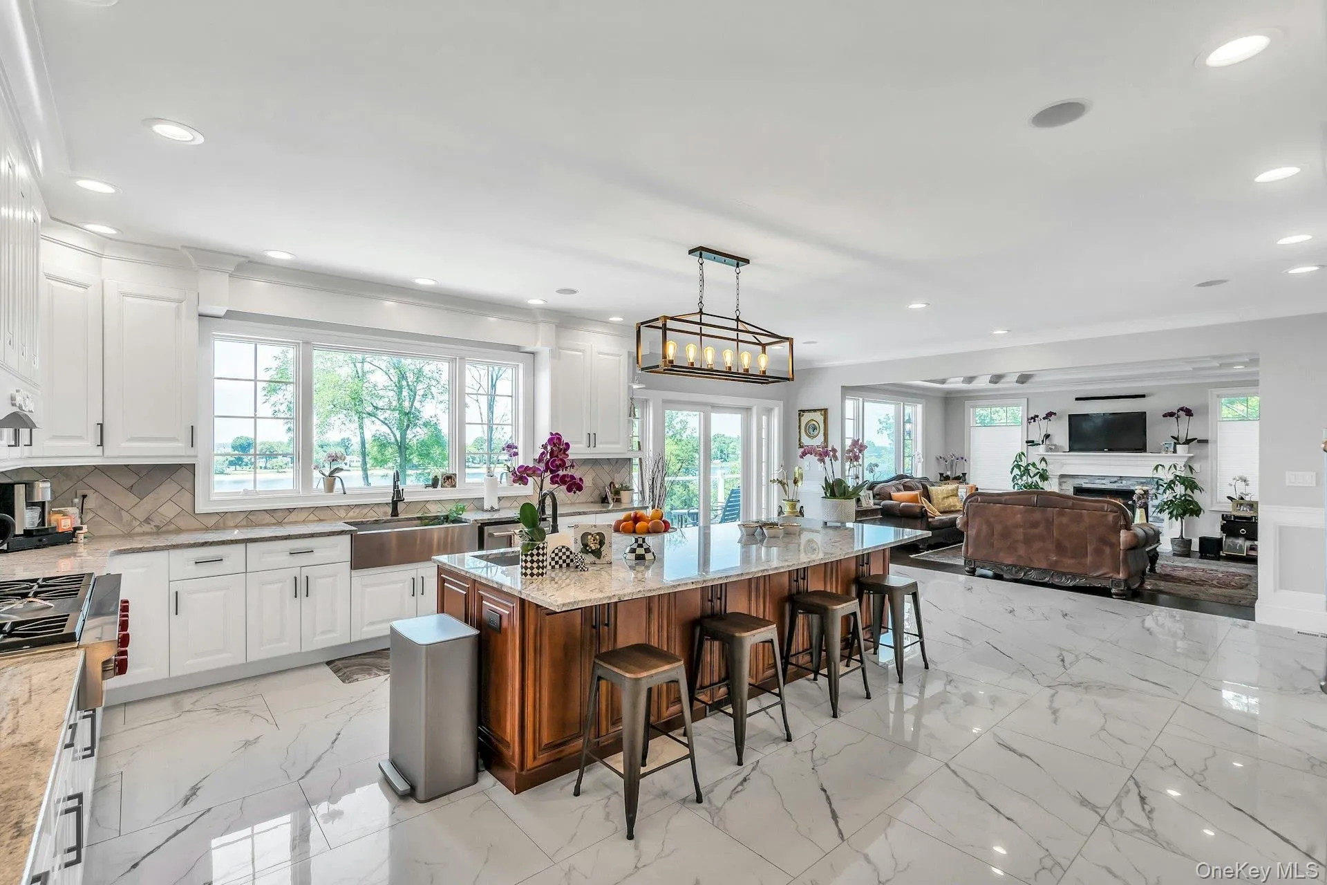 12 Barbara Lane, Glen Cove, NY, 6 Bedrooms Bedrooms, 17 Rooms Rooms,7 BathroomsBathrooms,Residential,For Rent,Barbara,0,1004607 12 Barbara Lane, Glen Cove, NY, 6 Bedrooms Bedrooms, 17 Rooms Rooms,7 BathroomsBathrooms,Residential,For Rent,Barbara,0,1004607