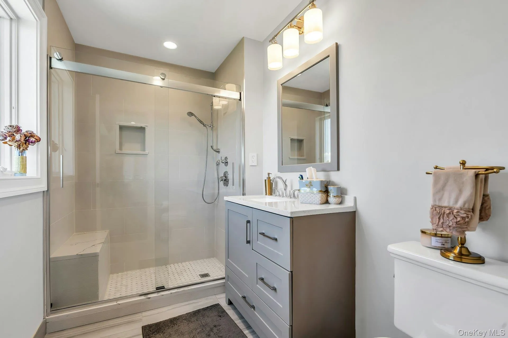12 Barbara Lane, Glen Cove, NY, 6 Bedrooms Bedrooms, 17 Rooms Rooms,7 BathroomsBathrooms,Residential,For Rent,Barbara,0,1004607 12 Barbara Lane, Glen Cove, NY, 6 Bedrooms Bedrooms, 17 Rooms Rooms,7 BathroomsBathrooms,Residential,For Rent,Barbara,0,1004607