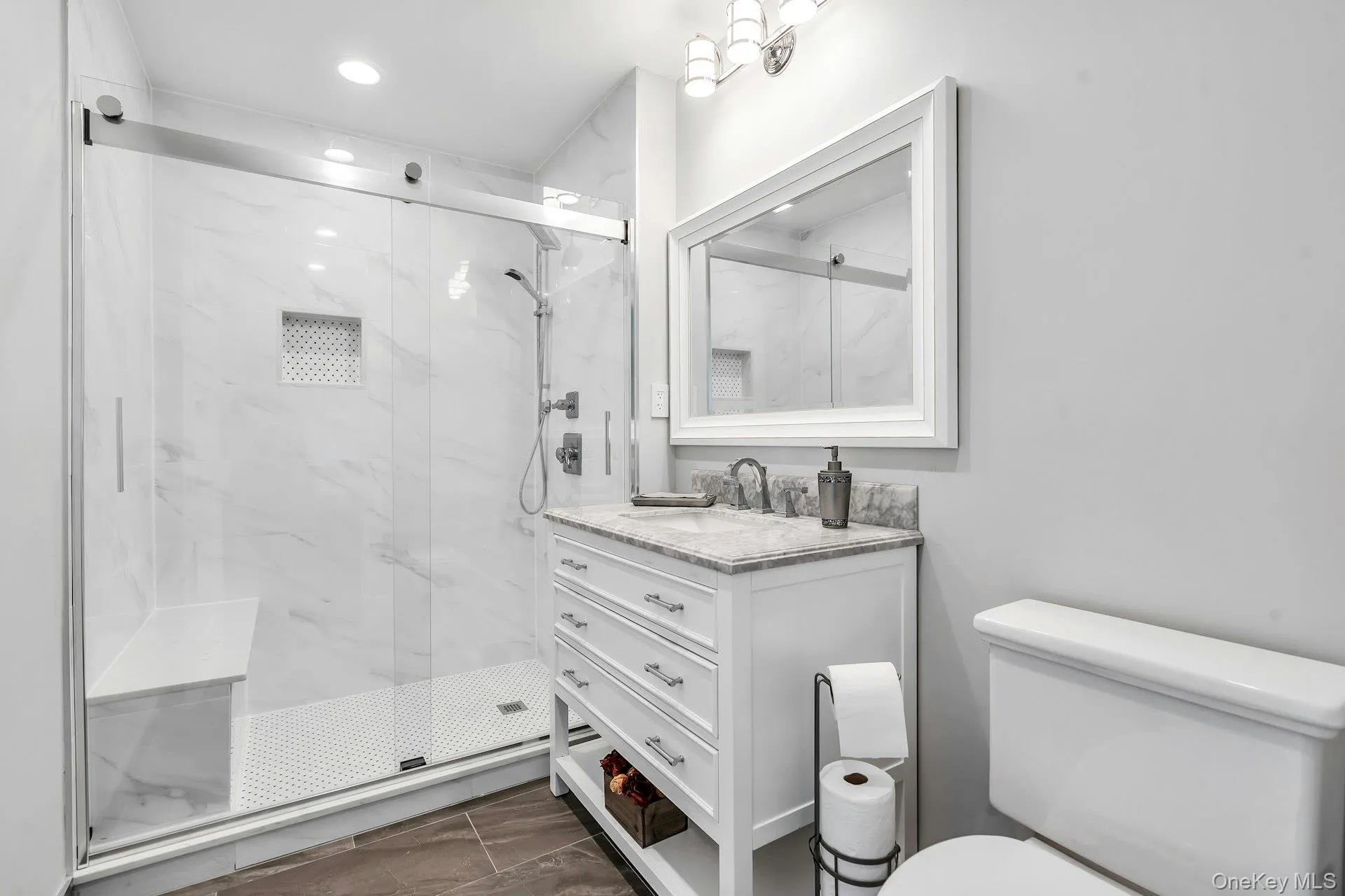 12 Barbara Lane, Glen Cove, NY, 6 Bedrooms Bedrooms, 17 Rooms Rooms,7 BathroomsBathrooms,Residential,For Rent,Barbara,0,1004607 12 Barbara Lane, Glen Cove, NY, 6 Bedrooms Bedrooms, 17 Rooms Rooms,7 BathroomsBathrooms,Residential,For Rent,Barbara,0,1004607