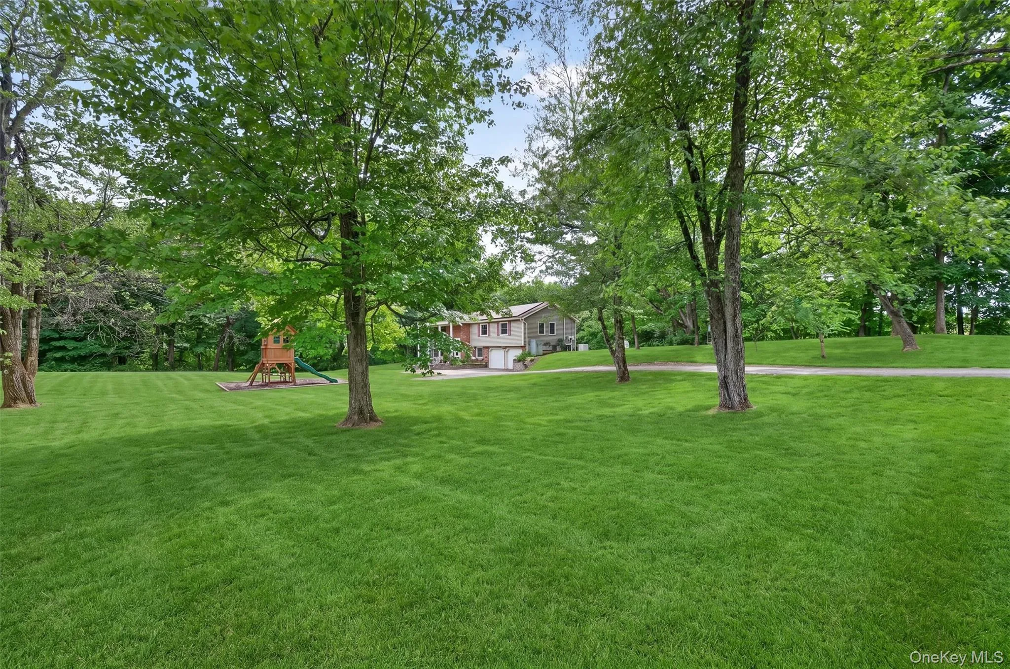 176 Gretna Woods Road, Pleasant Valley, NY, 4 Bedrooms Bedrooms, 11 Rooms Rooms,3 BathroomsBathrooms,Residential,For Rent,Gretna Woods,0,1004609 176 Gretna Woods Road, Pleasant Valley, NY, 4 Bedrooms Bedrooms, 11 Rooms Rooms,3 BathroomsBathrooms,Residential,For Rent,Gretna Woods,0,1004609