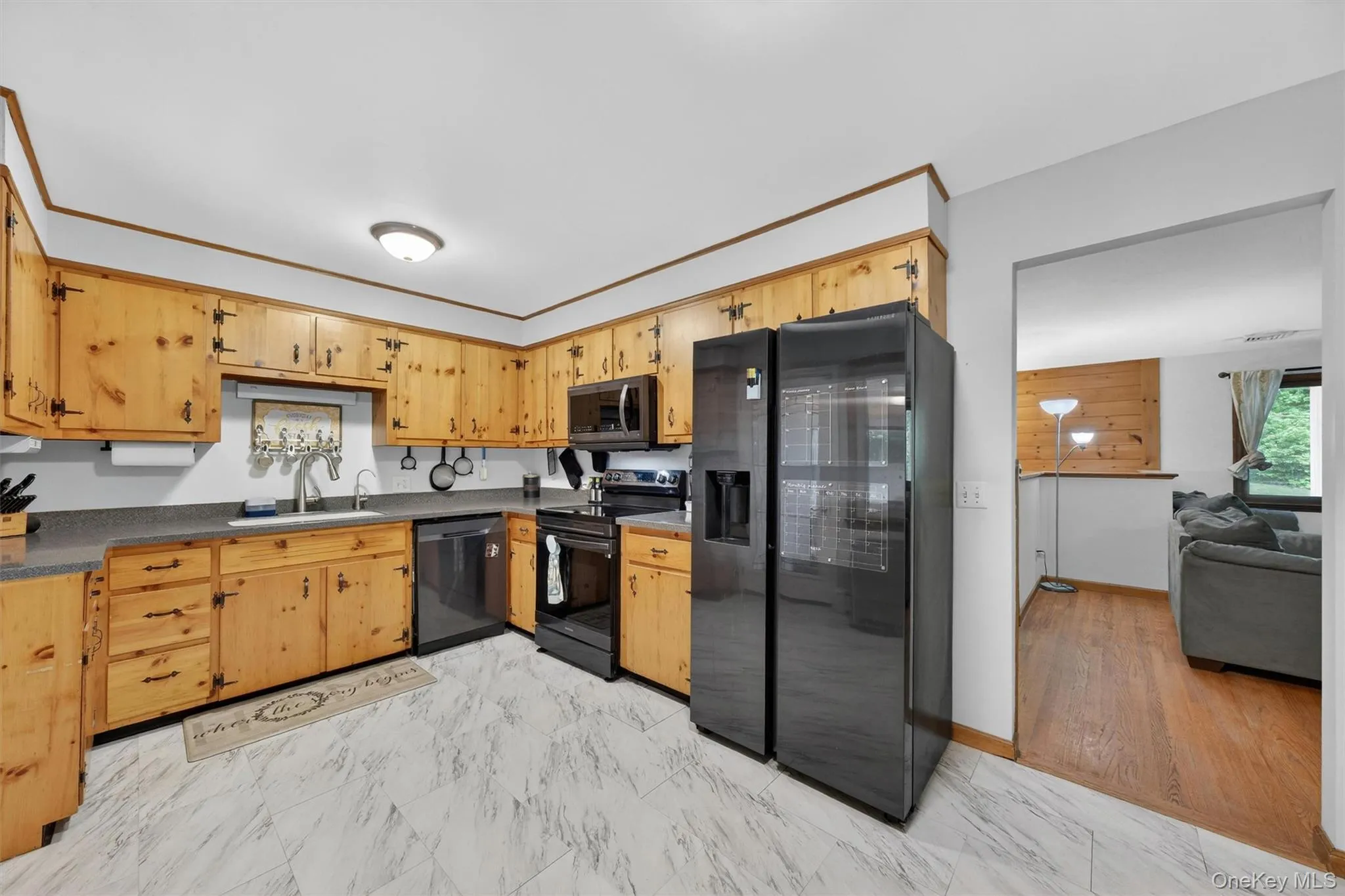 Wood Cabinets Wood Cabinets