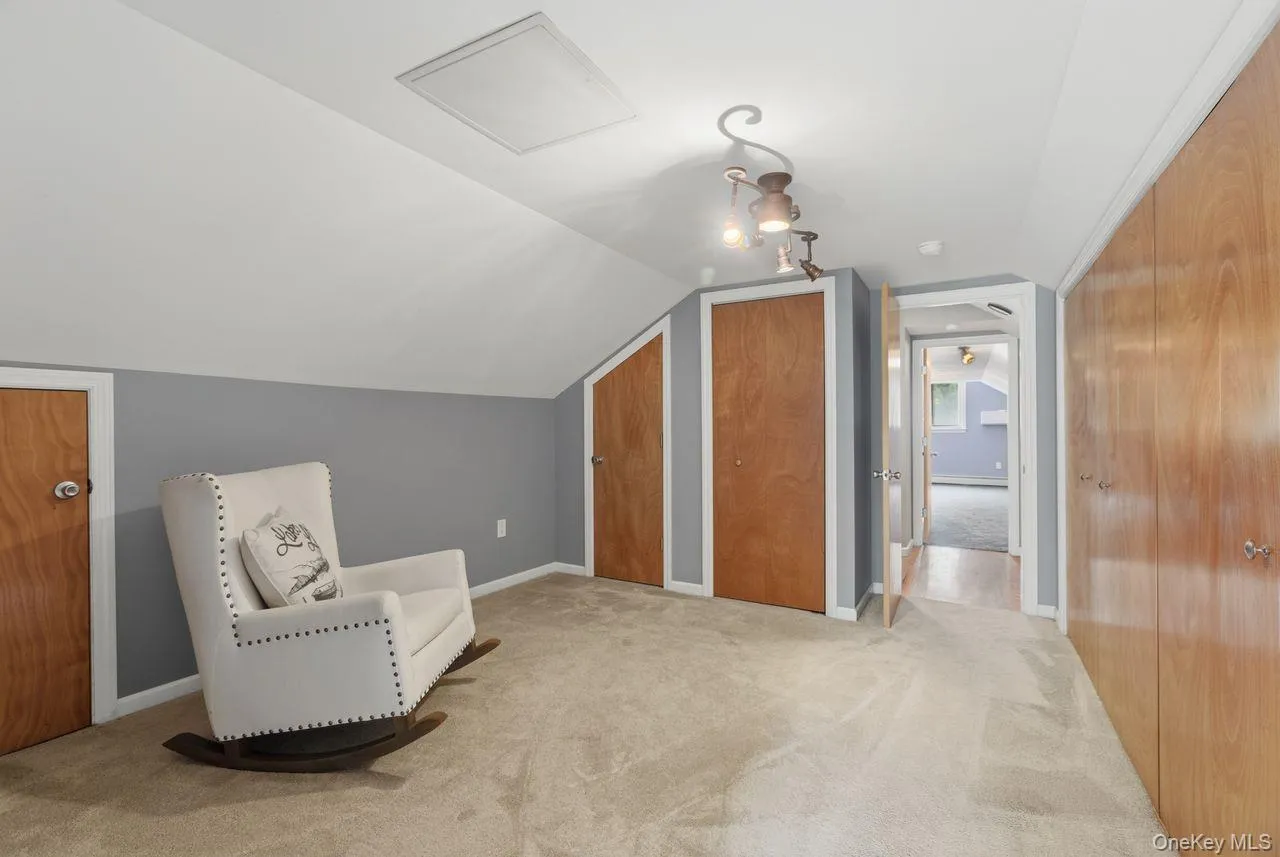 Fourth bedroom with tons of closet space. Fourth bedroom with tons of closet space.