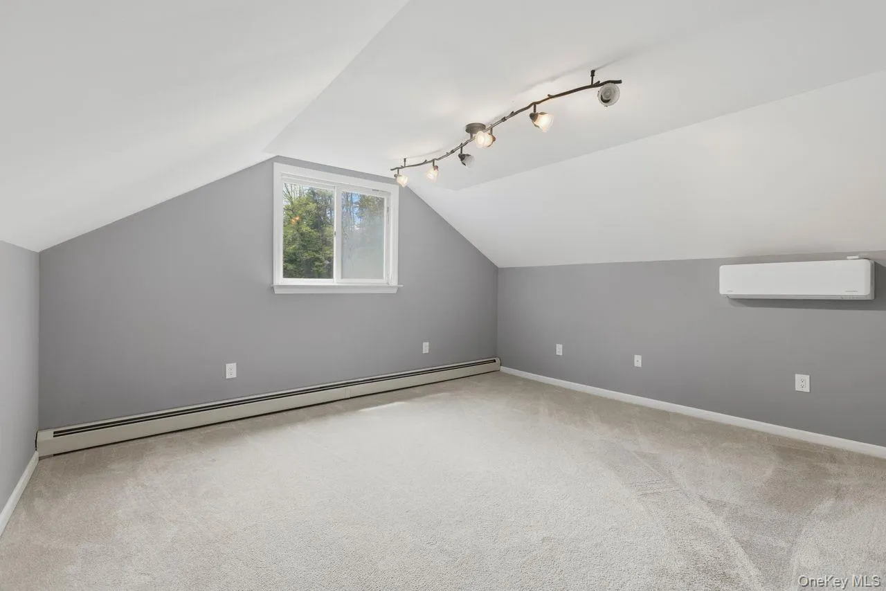 Third bedroom, great size Third bedroom, great size