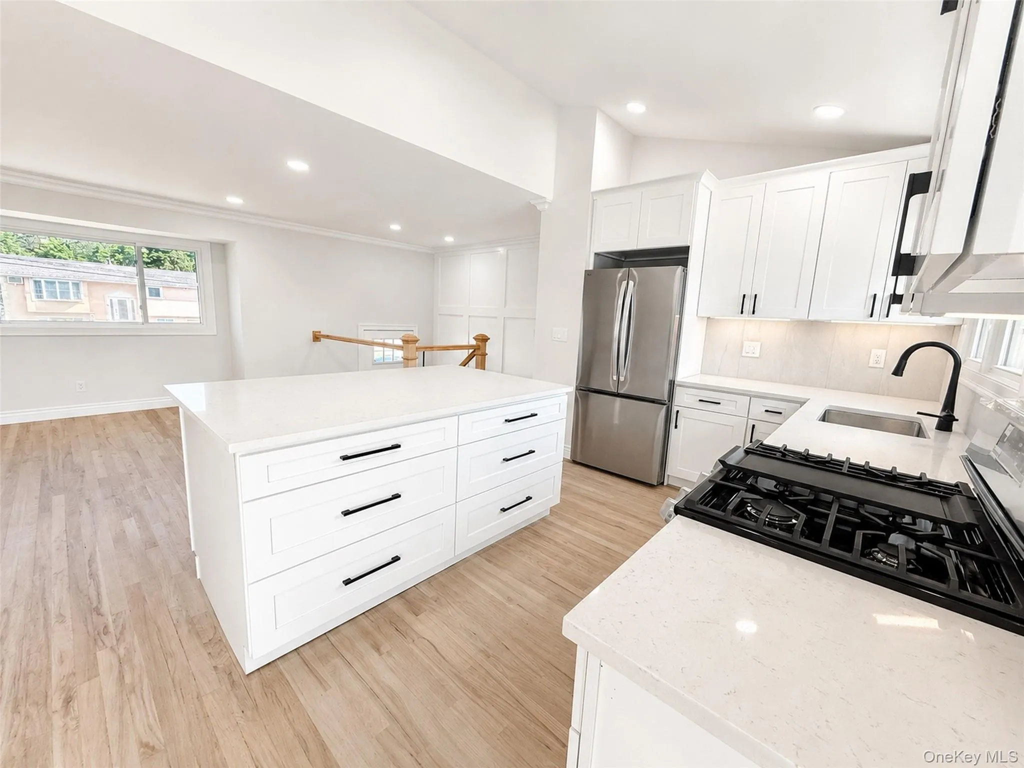 Open Kitchen with Center Island Open Kitchen with Center Island