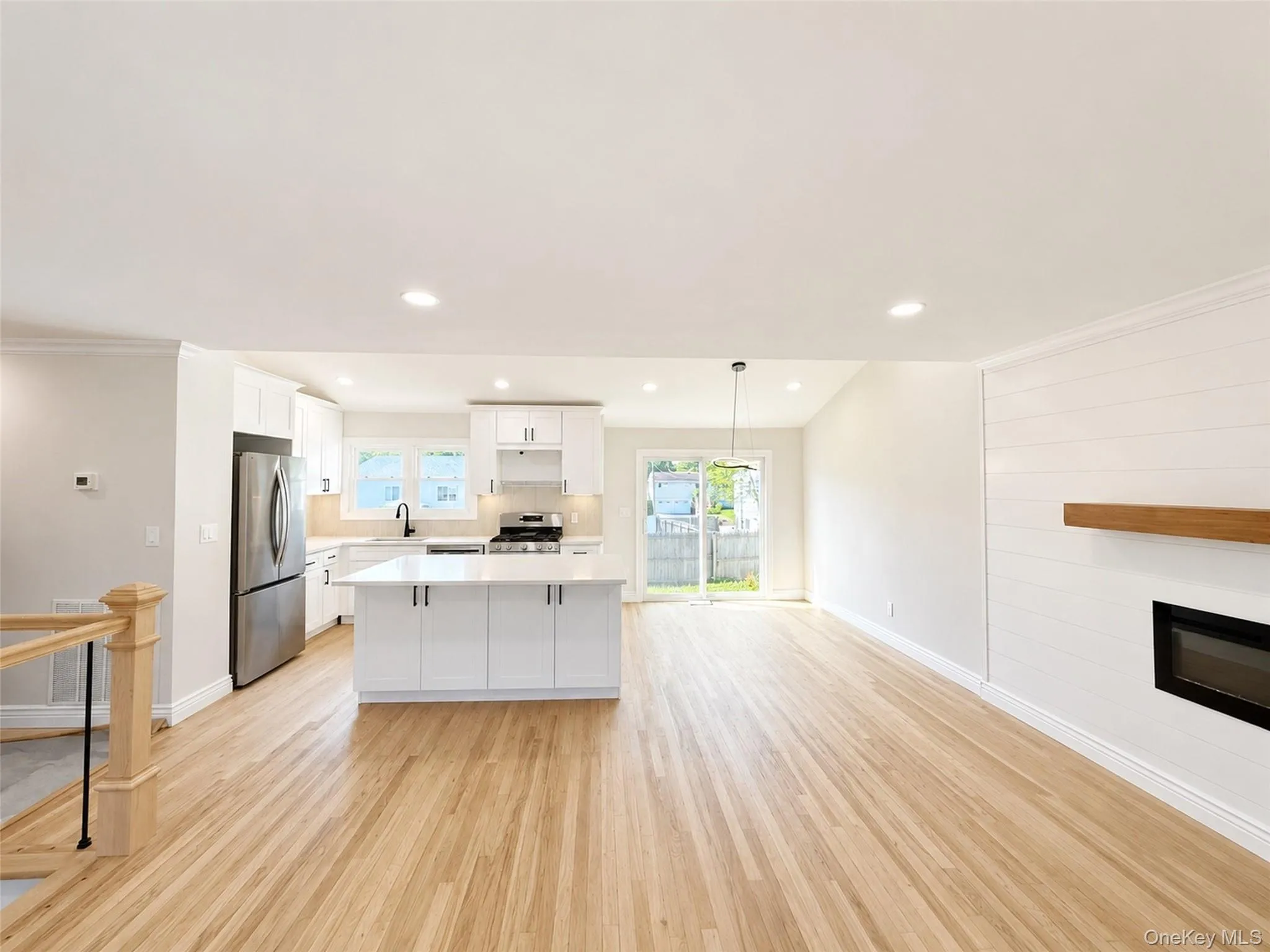 132 Berkeley Avenue, Brookhaven, NY, 3 Bedrooms Bedrooms, 8 Rooms Rooms,2 BathroomsBathrooms,Residential,For Rent,Berkeley,0,1004611 132 Berkeley Avenue, Brookhaven, NY, 3 Bedrooms Bedrooms, 8 Rooms Rooms,2 BathroomsBathrooms,Residential,For Rent,Berkeley,0,1004611