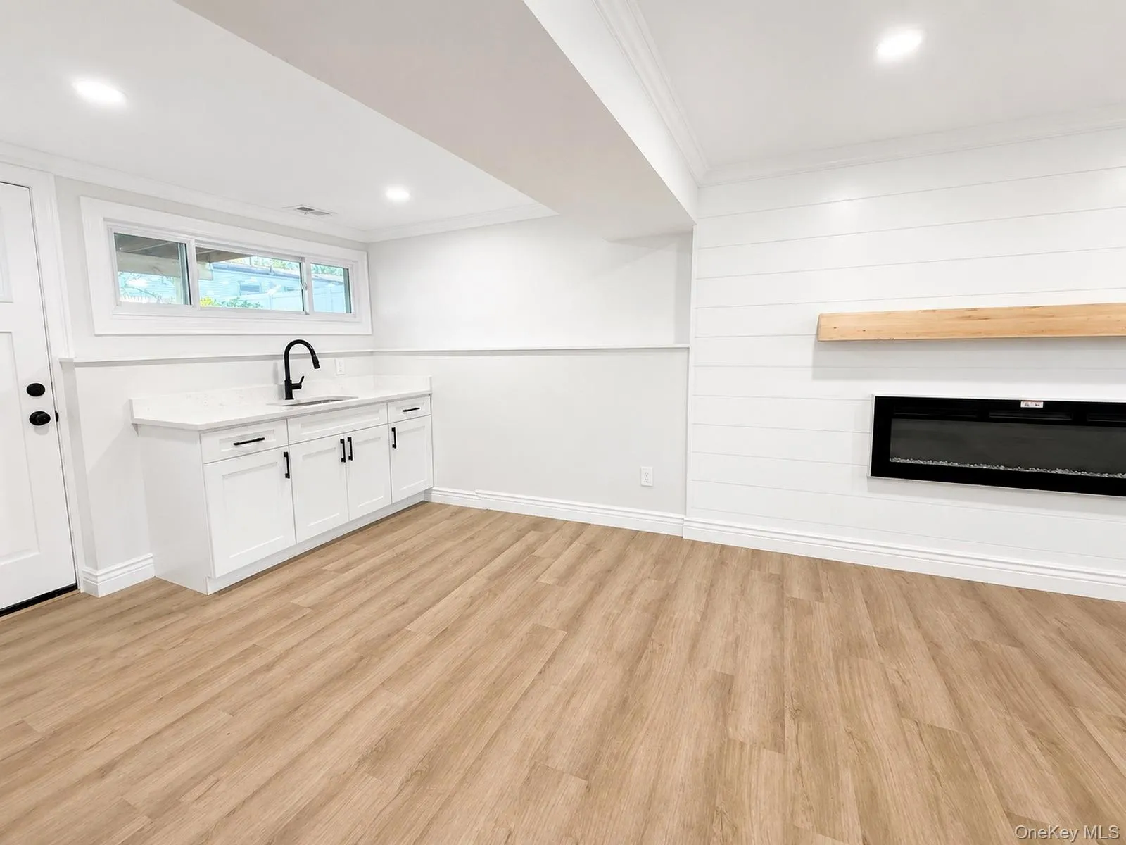 132 Berkeley Avenue, Brookhaven, NY, 3 Bedrooms Bedrooms, 8 Rooms Rooms,2 BathroomsBathrooms,Residential,For Rent,Berkeley,0,1004611 132 Berkeley Avenue, Brookhaven, NY, 3 Bedrooms Bedrooms, 8 Rooms Rooms,2 BathroomsBathrooms,Residential,For Rent,Berkeley,0,1004611