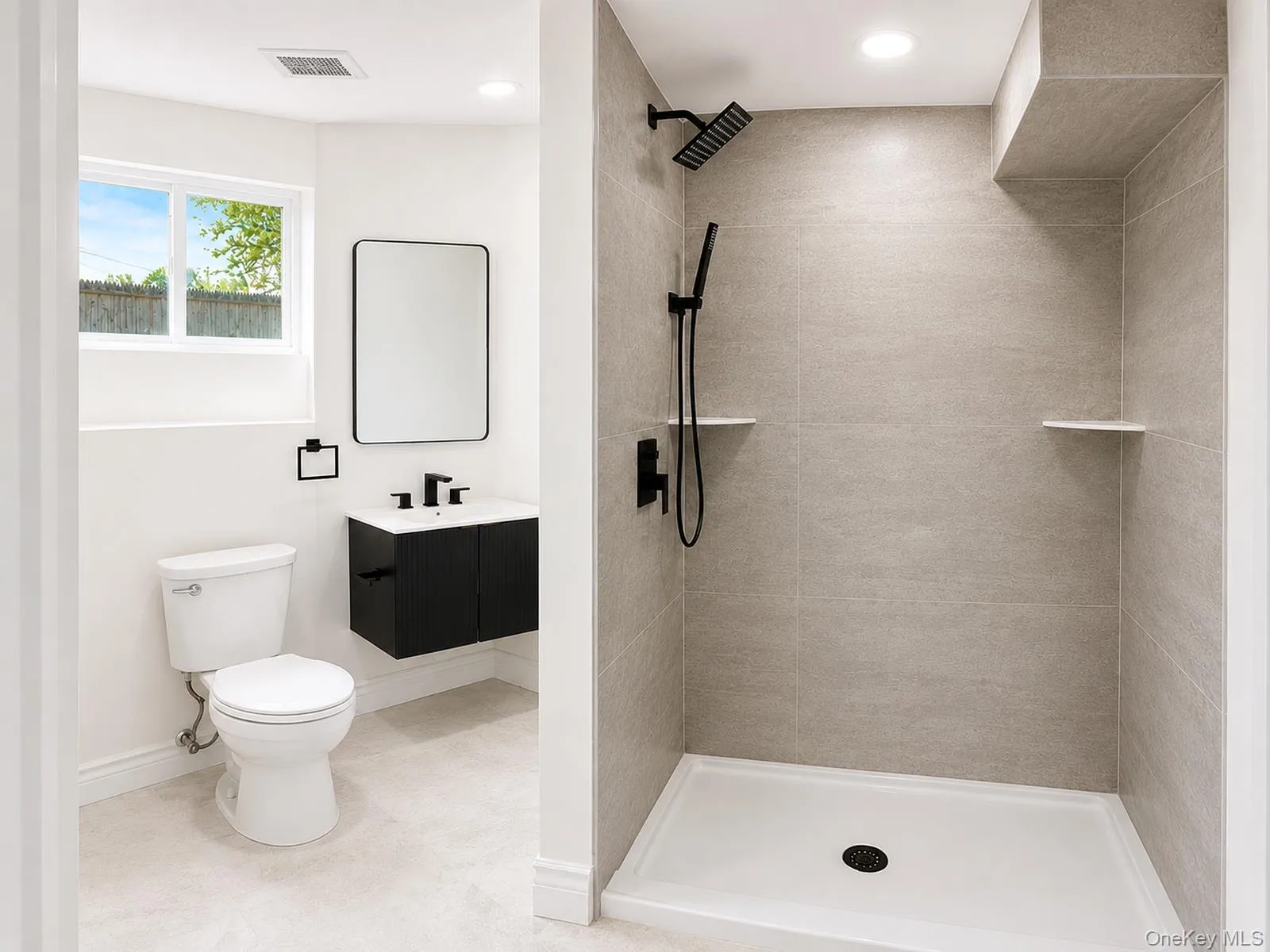 downstairs full Bathroom downstairs full Bathroom