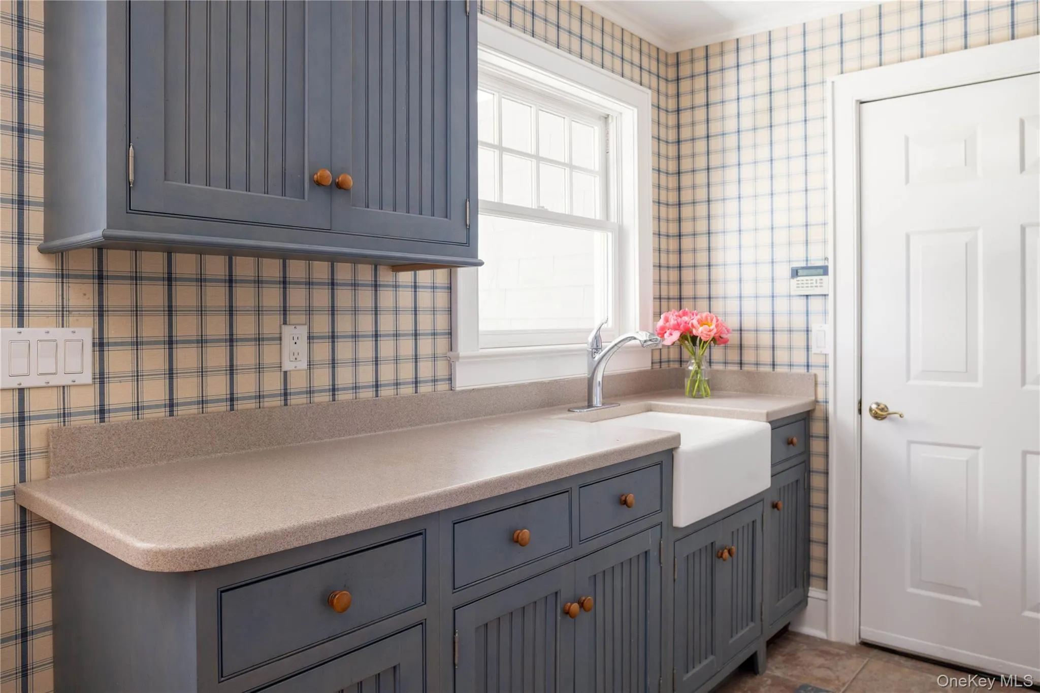 5055 New Suffolk Road, Southold, NY, 5 Bedrooms Bedrooms, 16 Rooms Rooms,4 BathroomsBathrooms,Residential,For Rent,New Suffolk,0,1004612 5055 New Suffolk Road, Southold, NY, 5 Bedrooms Bedrooms, 16 Rooms Rooms,4 BathroomsBathrooms,Residential,For Rent,New Suffolk,0,1004612