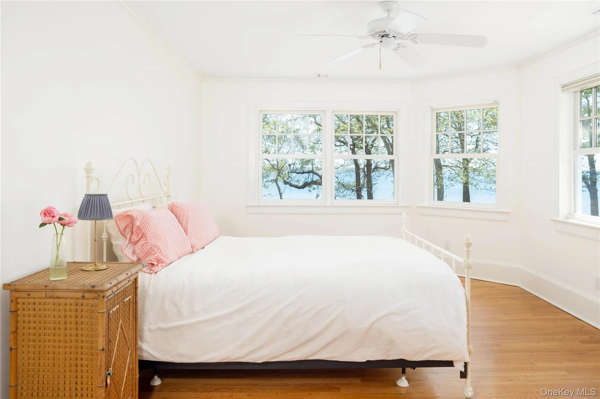 5055 New Suffolk Road, Southold, NY, 5 Bedrooms Bedrooms, 16 Rooms Rooms,4 BathroomsBathrooms,Residential,For Rent,New Suffolk,0,1004612 5055 New Suffolk Road, Southold, NY, 5 Bedrooms Bedrooms, 16 Rooms Rooms,4 BathroomsBathrooms,Residential,For Rent,New Suffolk,0,1004612